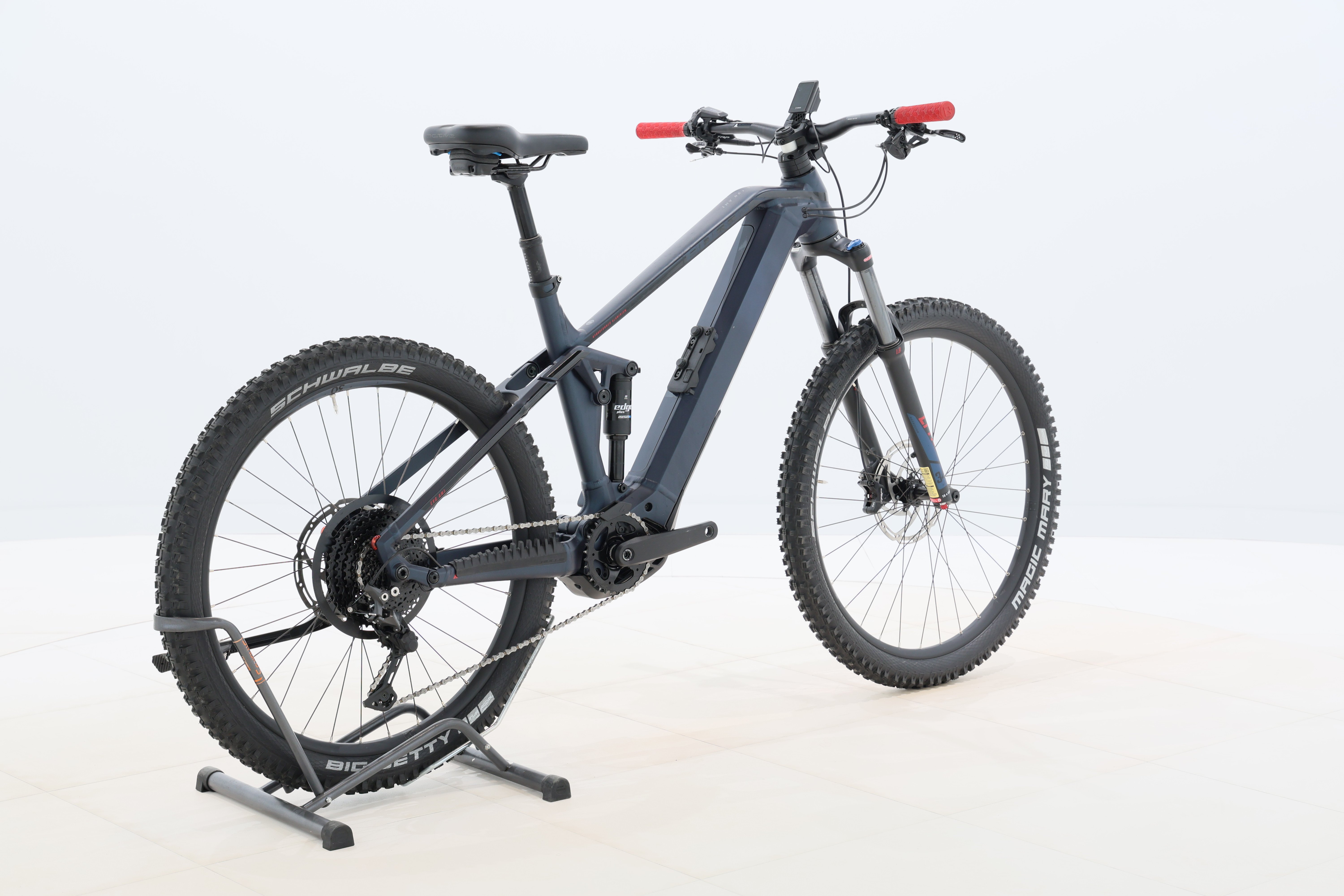 91ff09ae-2bc7-4087-afb6-9bfec7225eac