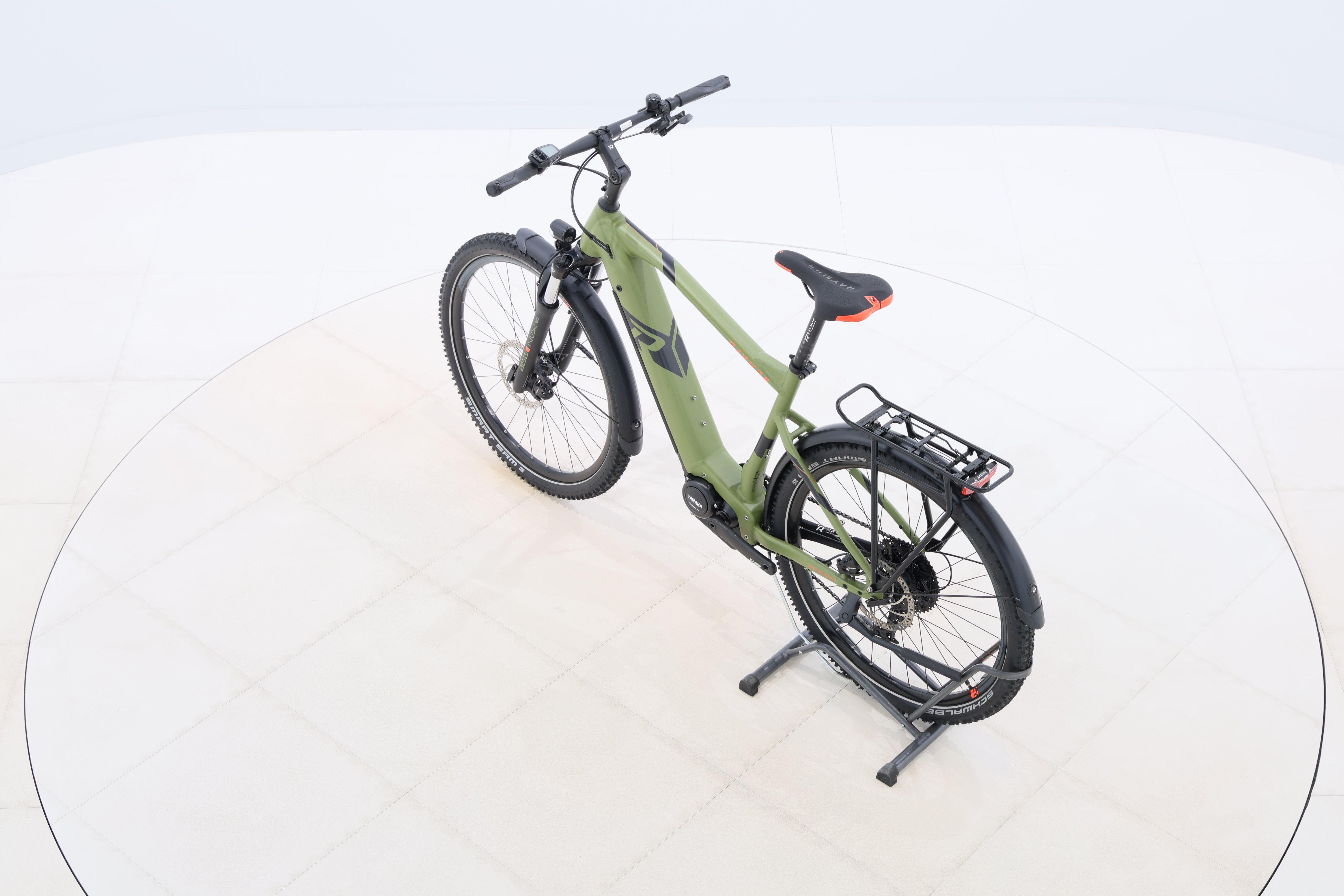 8c6b357e-08bf-4e82-9397-c6ab37e88f40