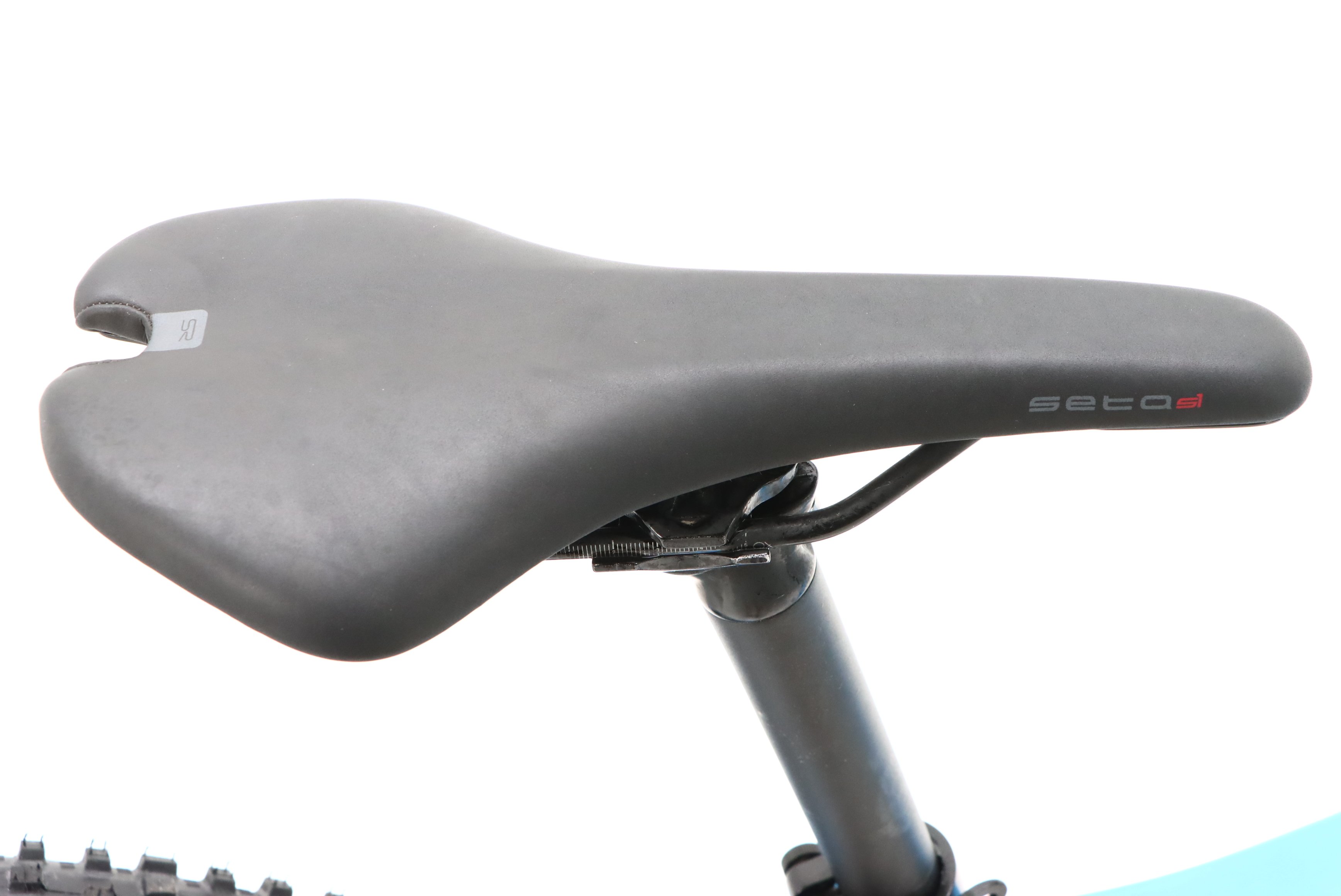 024865aa-fa0e-4e77-997b-327d7b40c40a