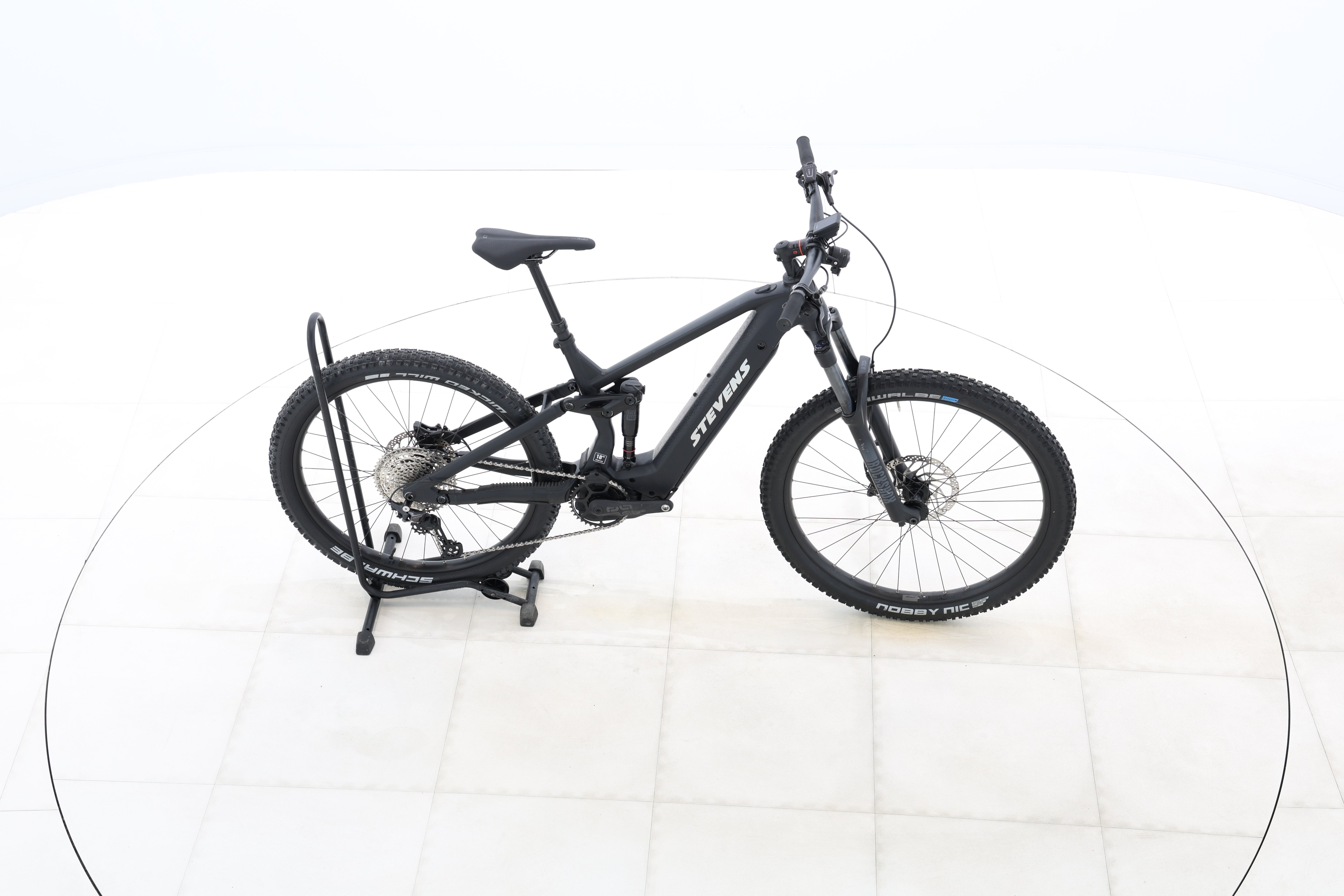 4e546dd7-084e-4d07-83f4-486cde4f56c1