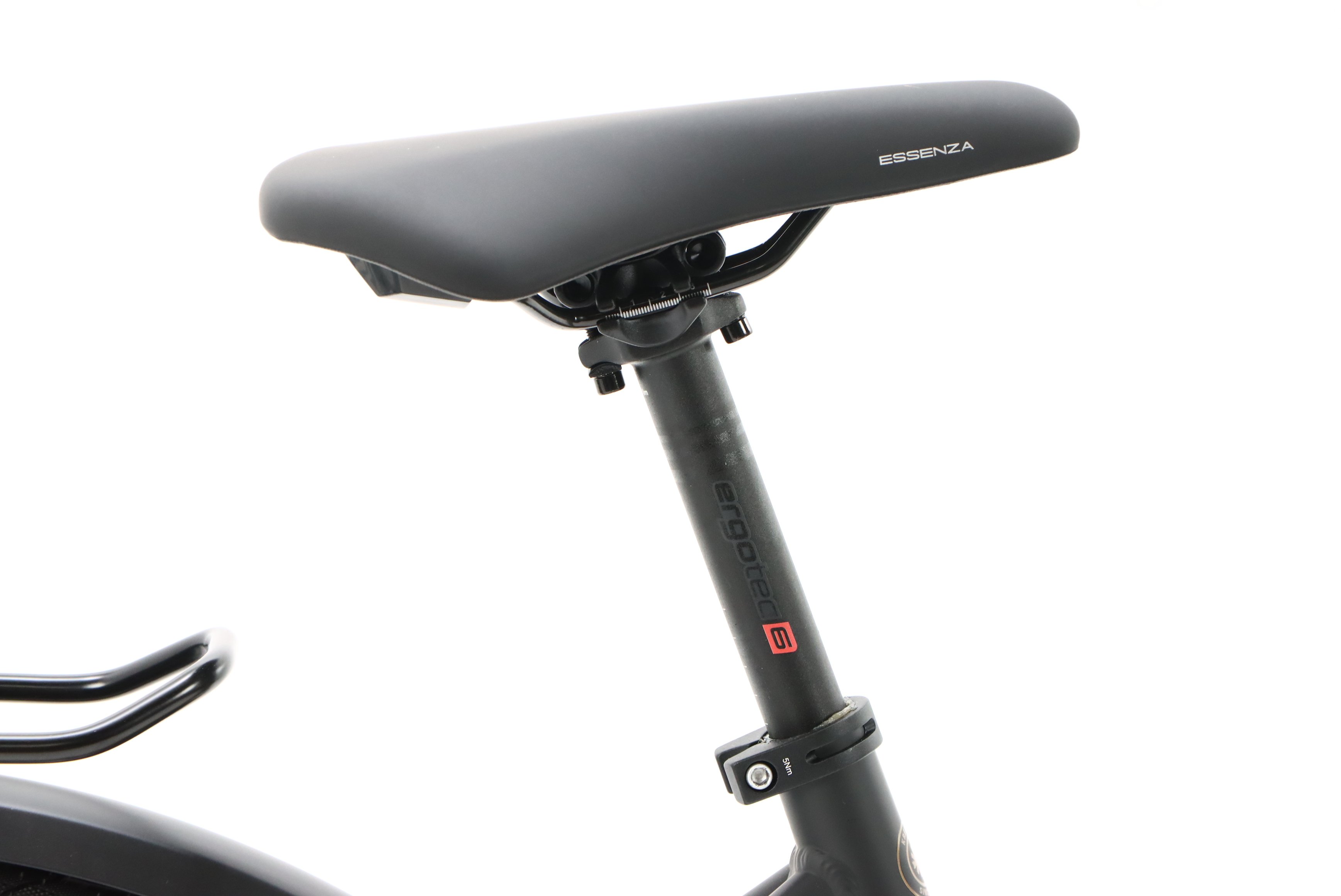 2b25d256-dd61-4ec3-9c64-3c36b3e99b85