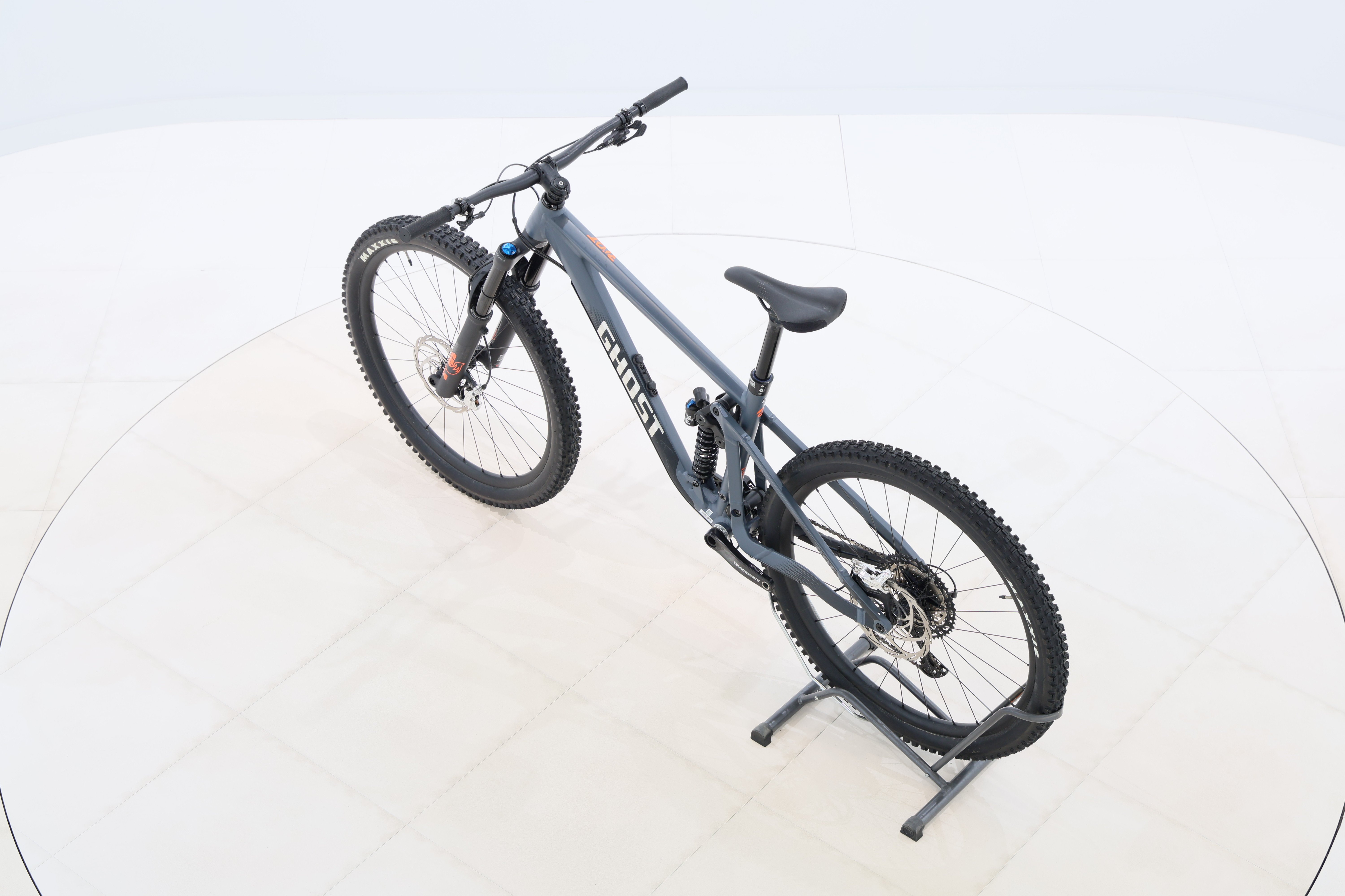 f4a1708f-d473-472d-a93f-e787af6eb90e