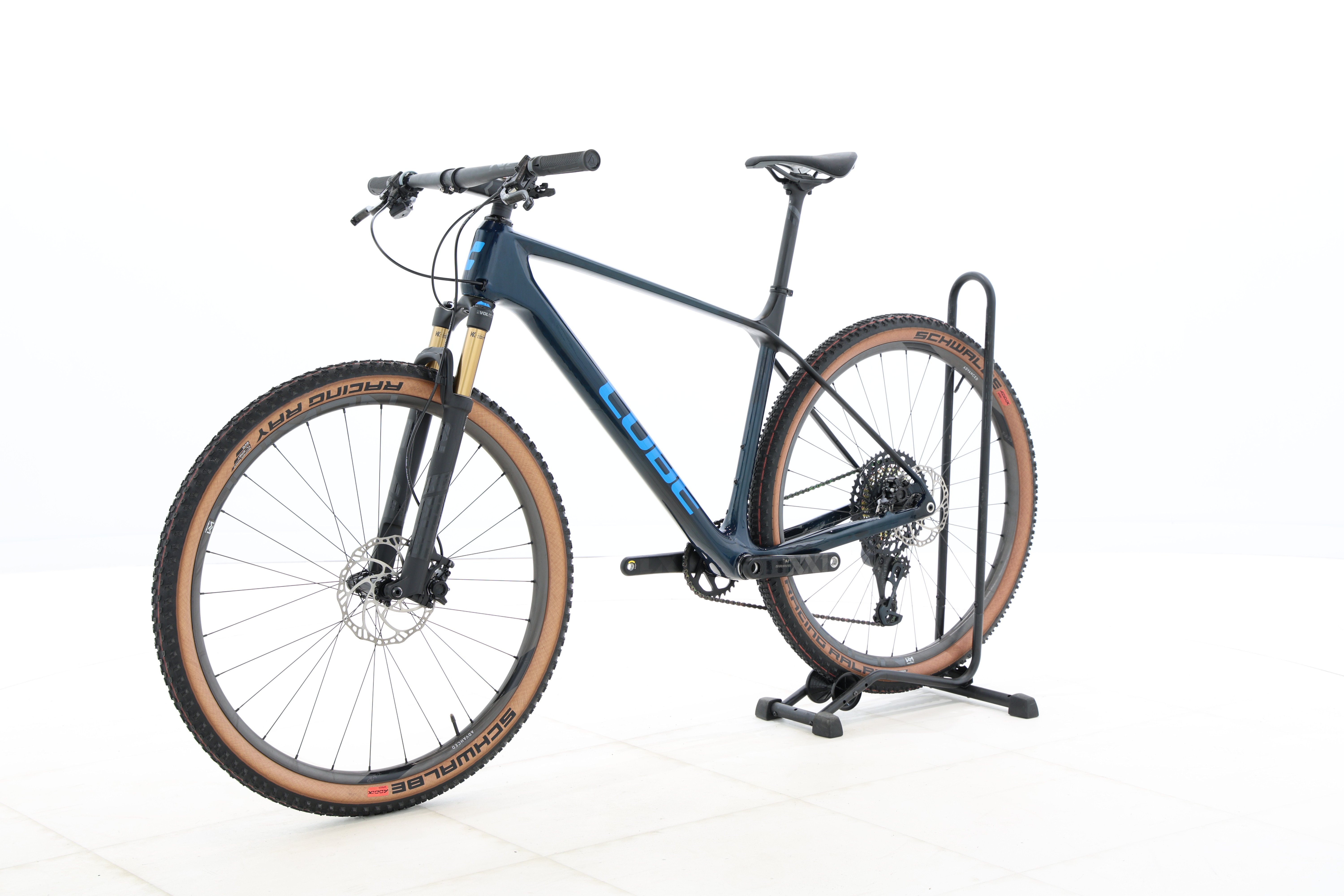 83161924-6ff1-4571-9da9-f43ee36487b3