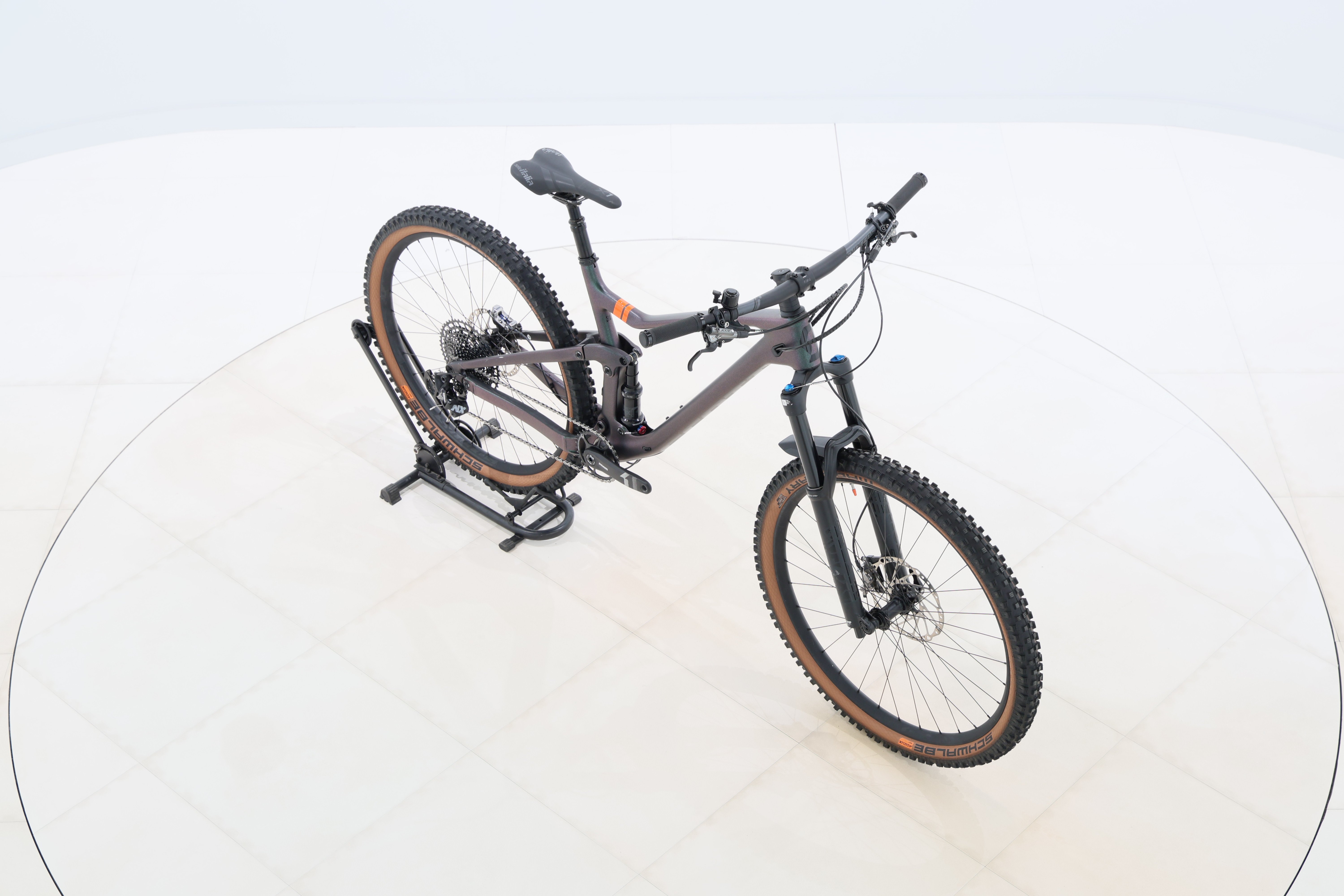 7f605e8f-399c-4087-8bd8-5a9ecf772499