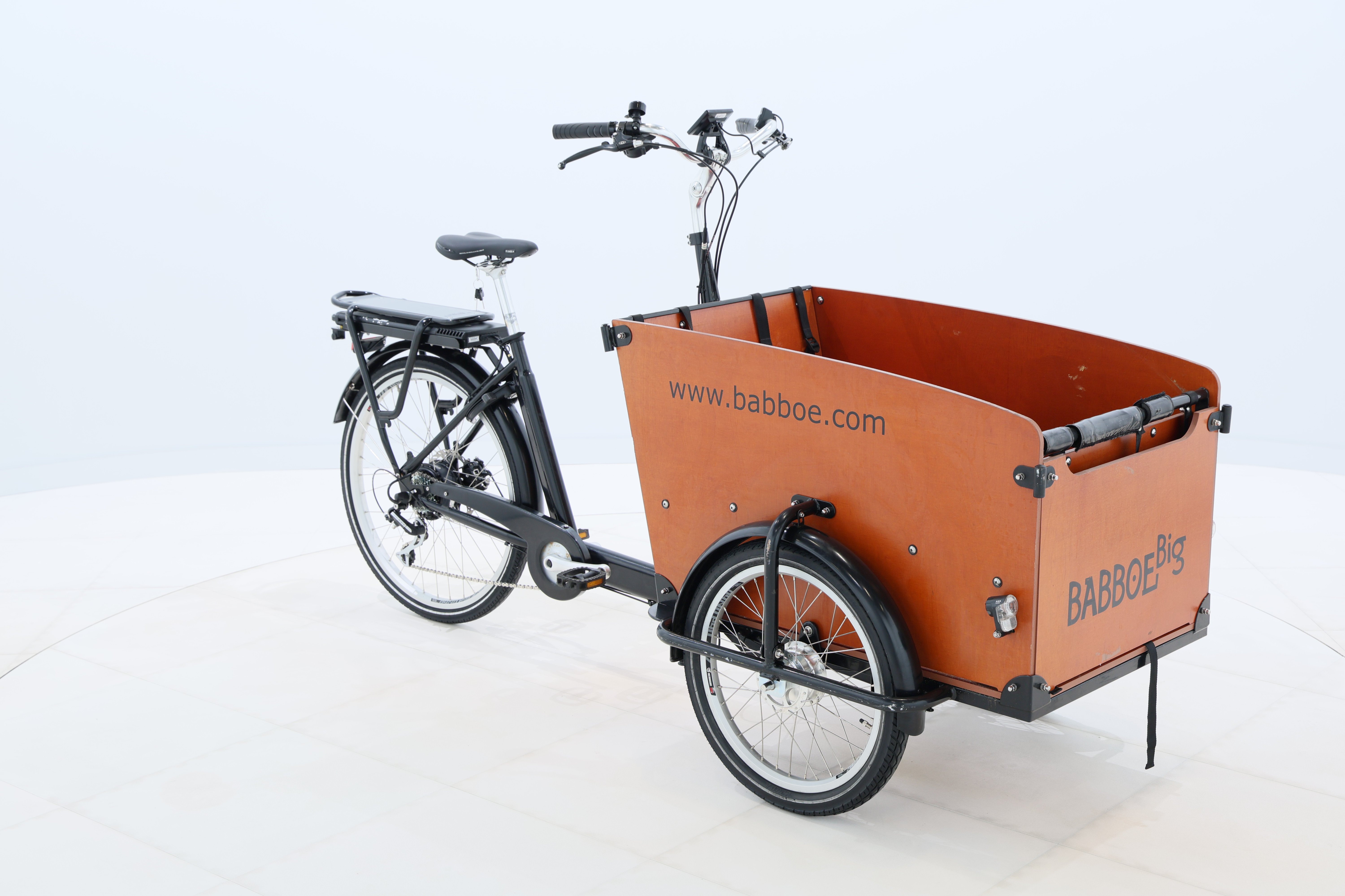 ee053e1e-9136-47e4-a3c1-2f852082bc37