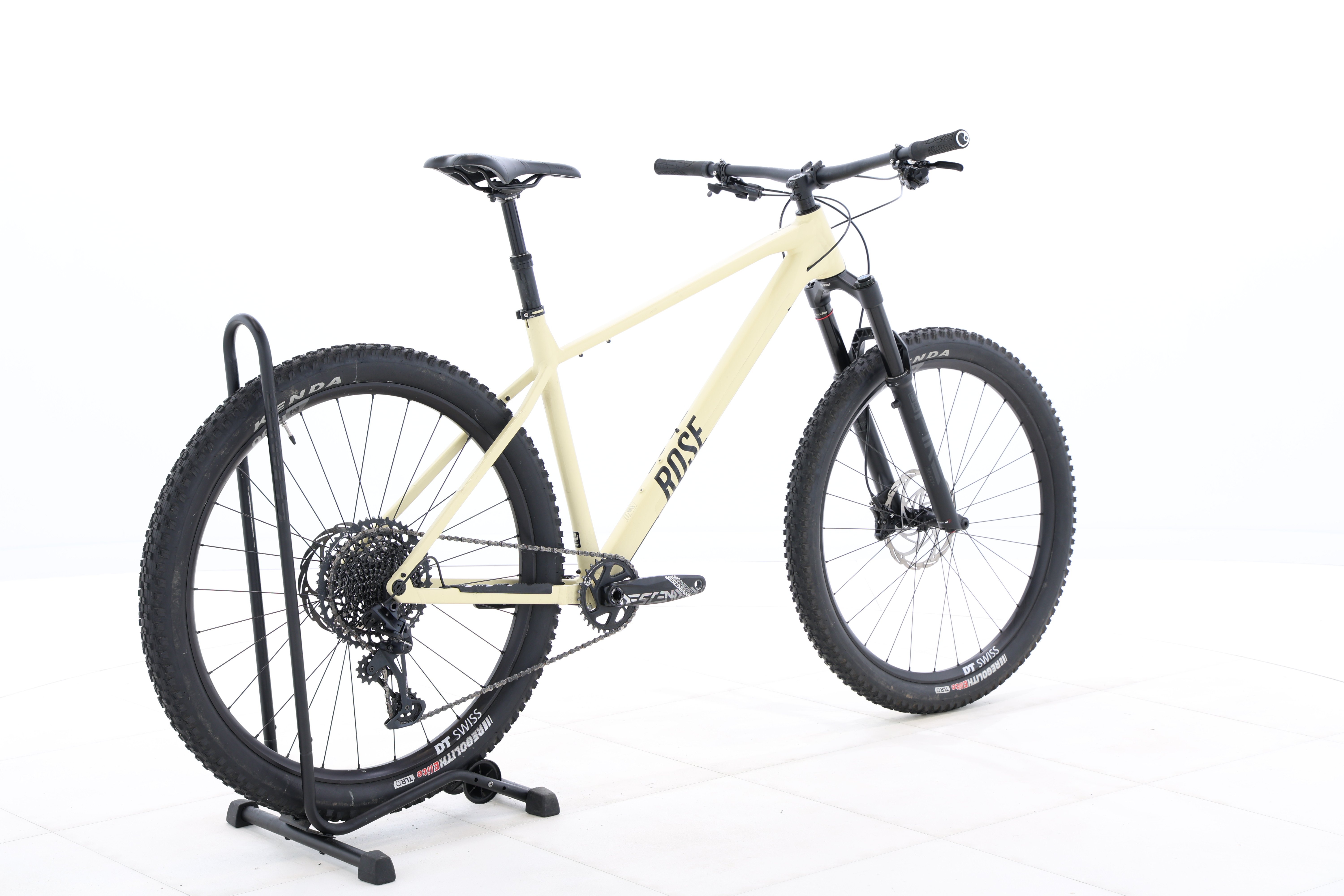 f742e2cb-a751-4829-9cc4-8af17e84f83e