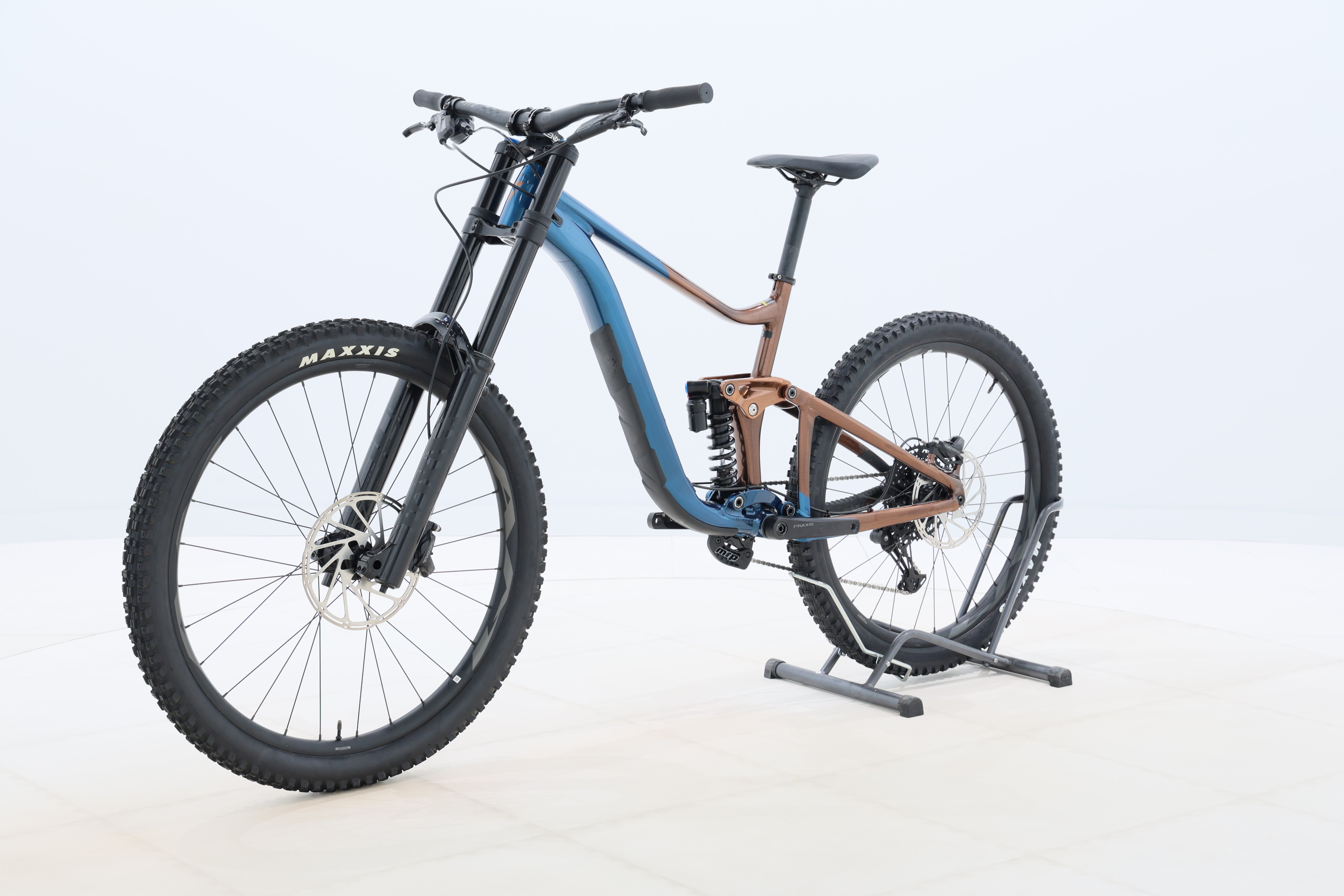 d79d938e-fc4f-431b-8595-13b3cf1d34e8