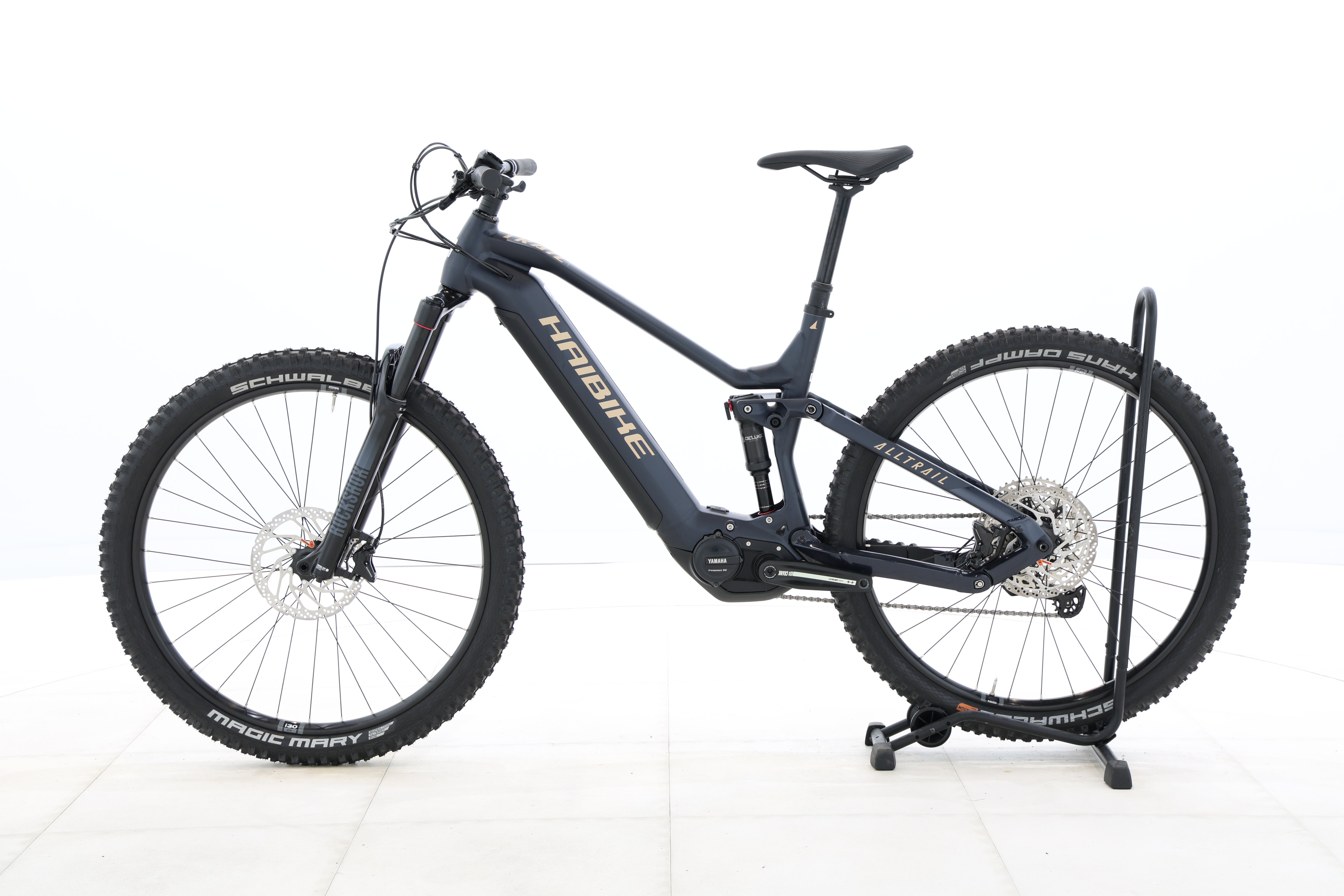 3403e902-fe56-4868-a9a9-e40df58f65bd