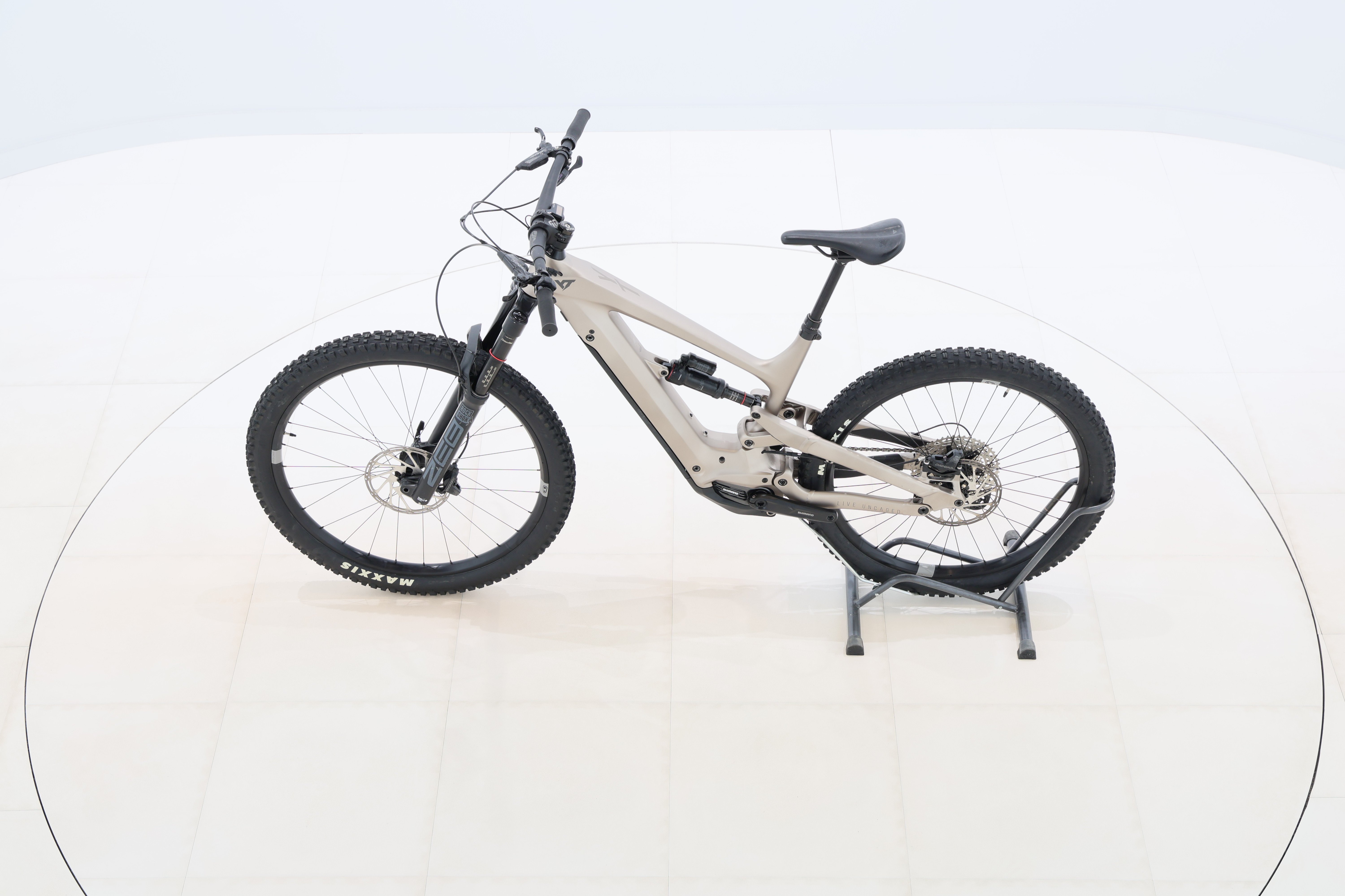 c1889fab-65b7-40ea-b45a-9849b86570c9