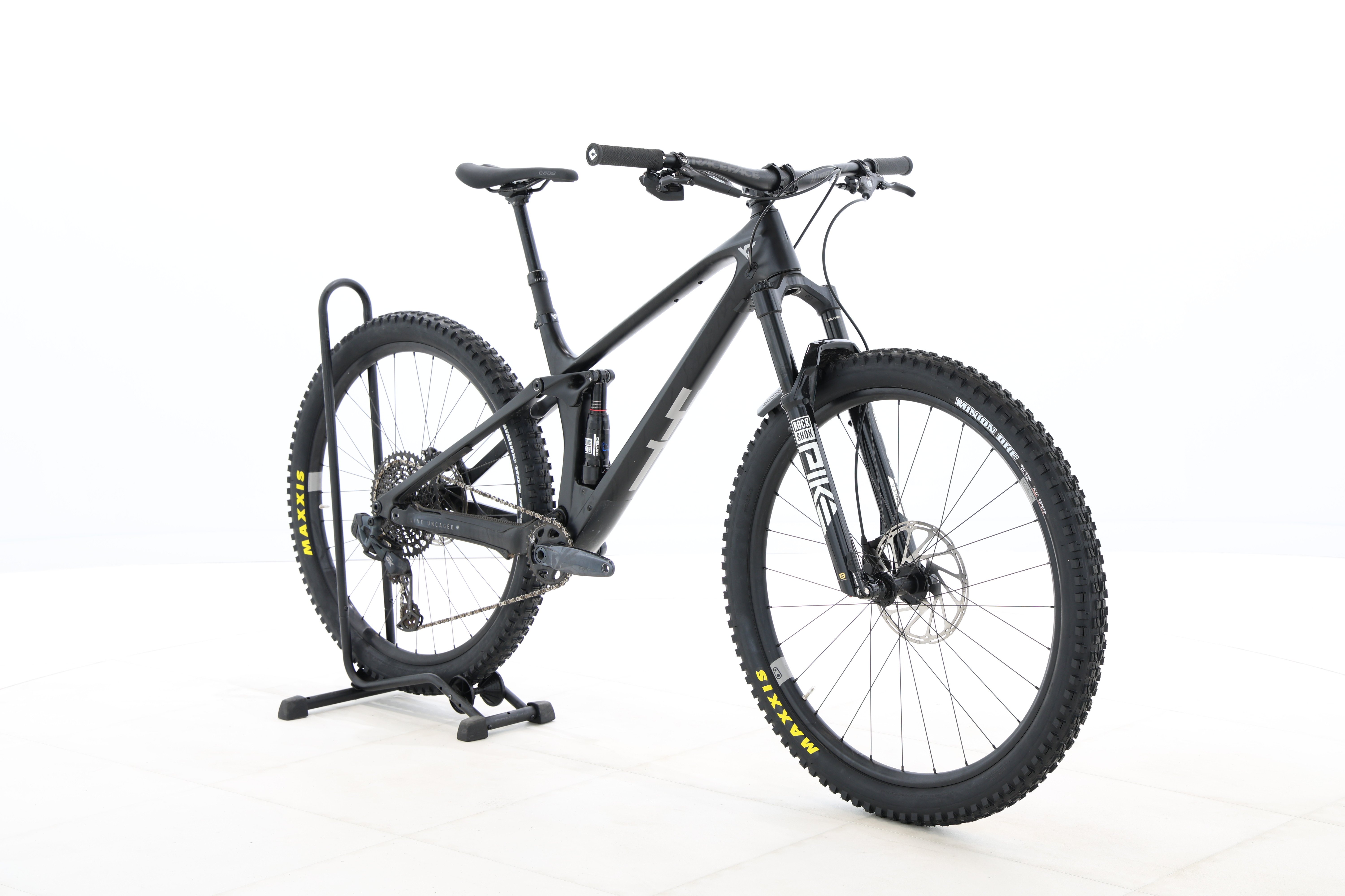 009b431a-ac7d-4052-a91c-6aa6b75958e3