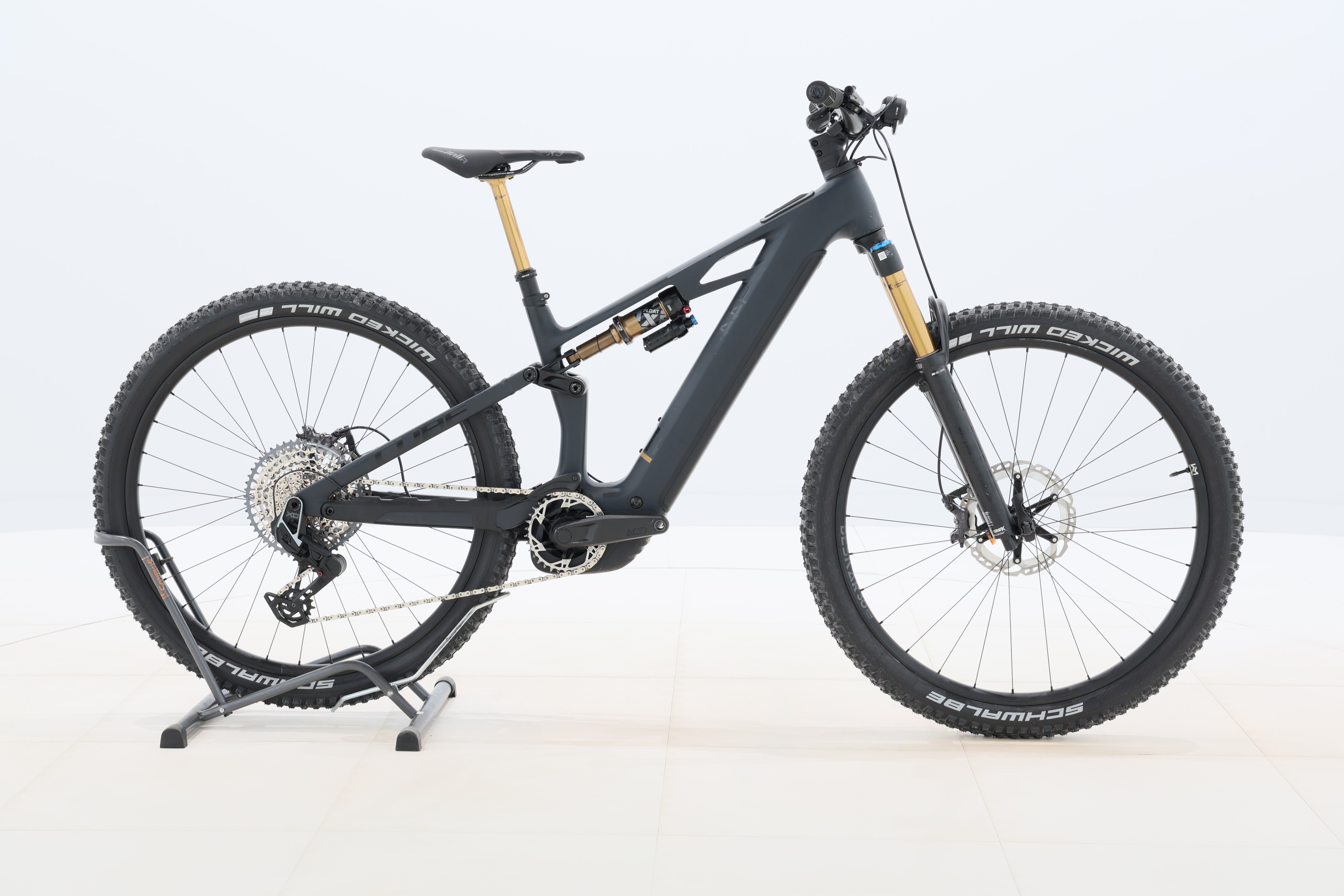 ccdba281-f195-4ffe-a407-4db1c63e5f89