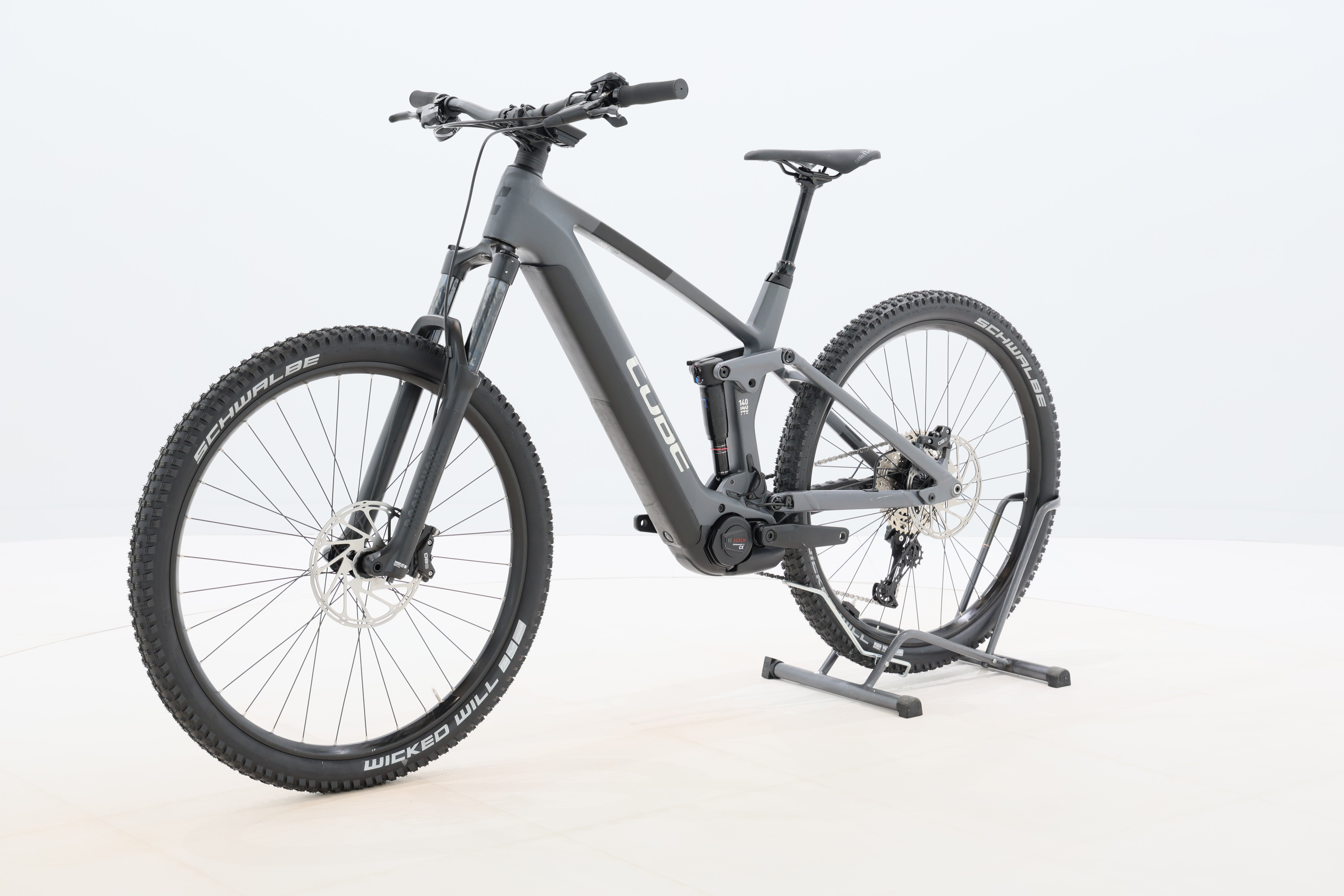 04d7aad7-dc72-4dfd-9d5b-0f04531af960