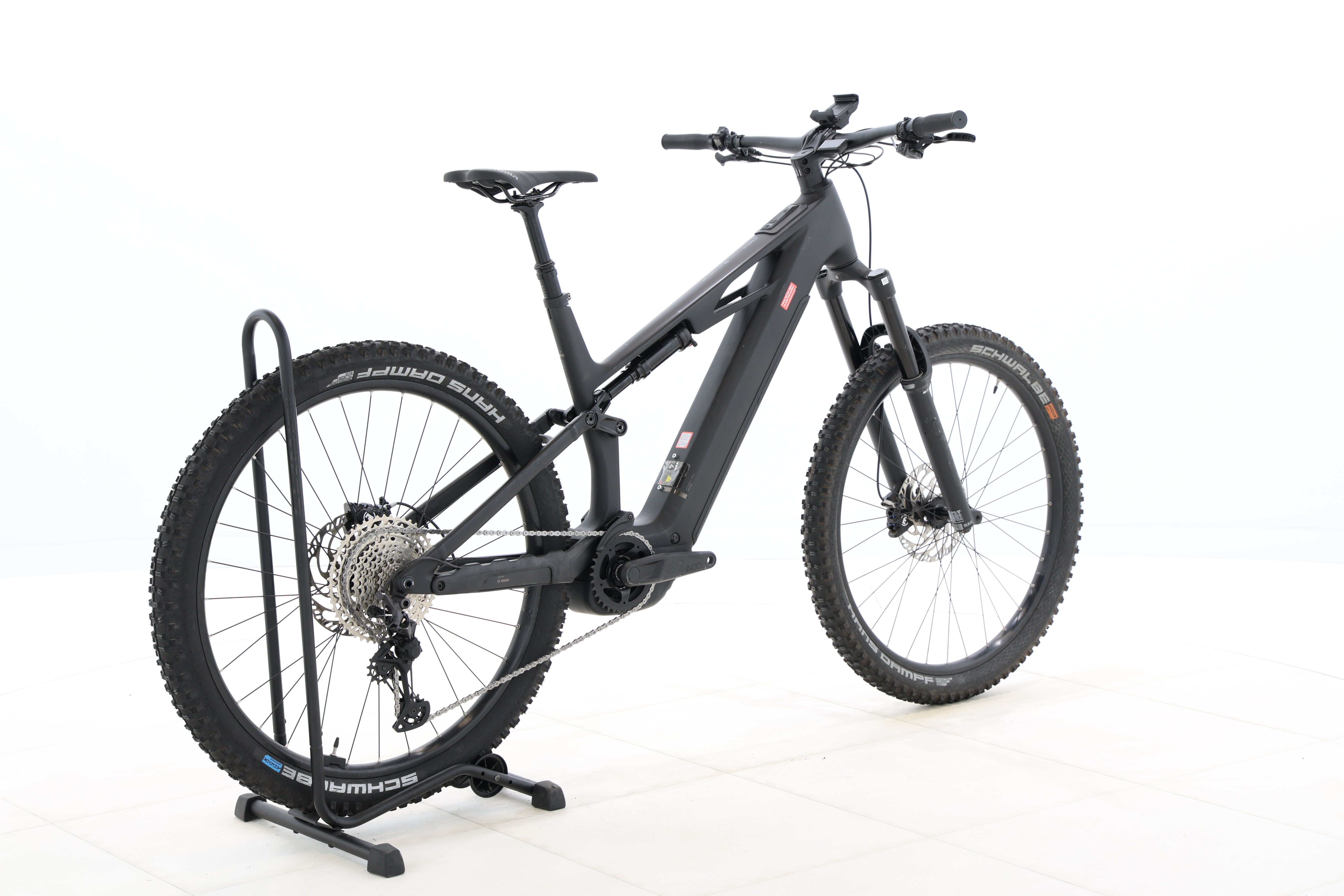 f22adf44-b665-49ff-8bf5-efaac2f2883b