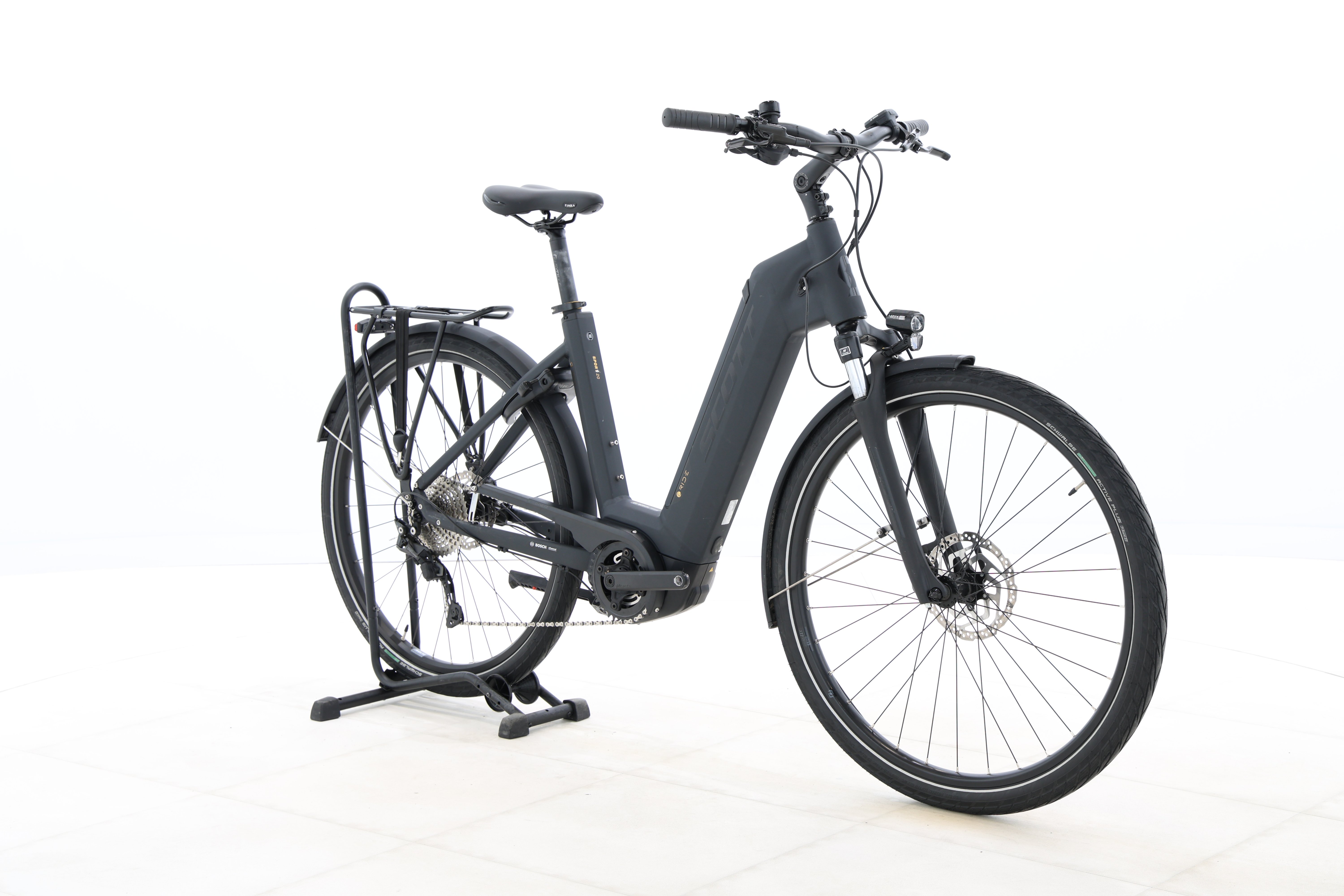 8f0fadfd-851d-42c8-9002-f7662212d70b