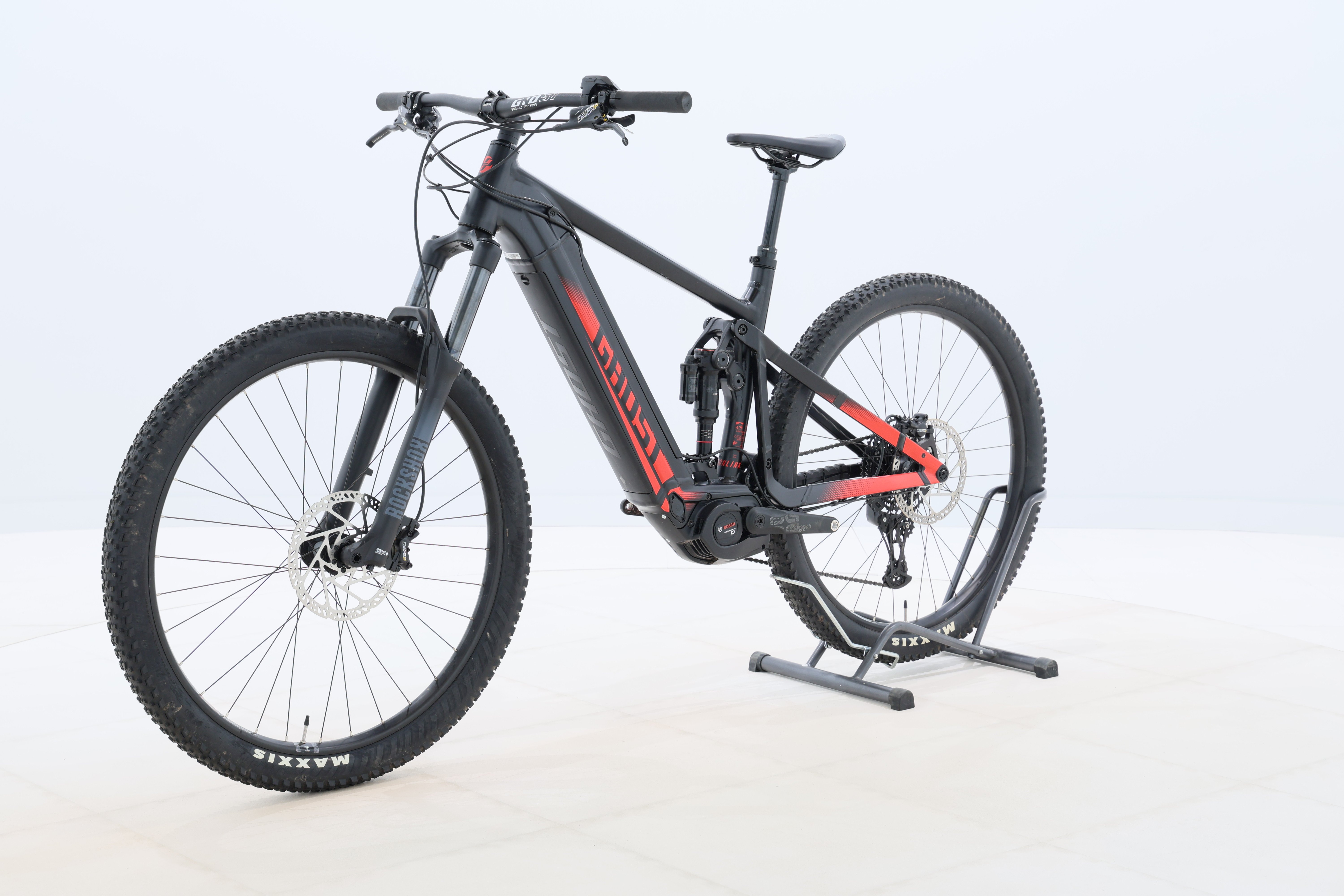 aef4da60-9cd2-498b-a48e-f47d45e7c982