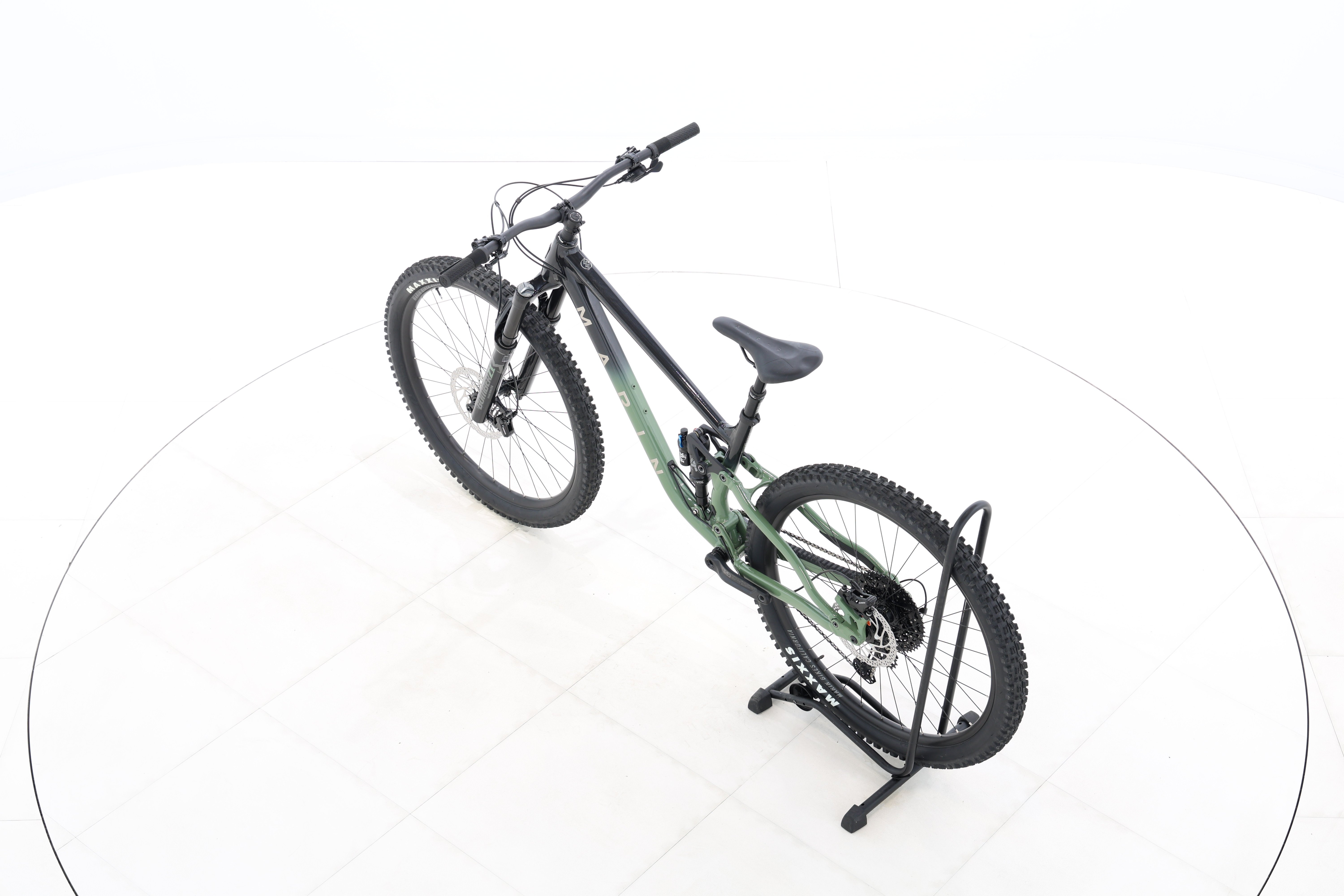 0ab34dcf-08f0-438d-95cc-183979cc1b30