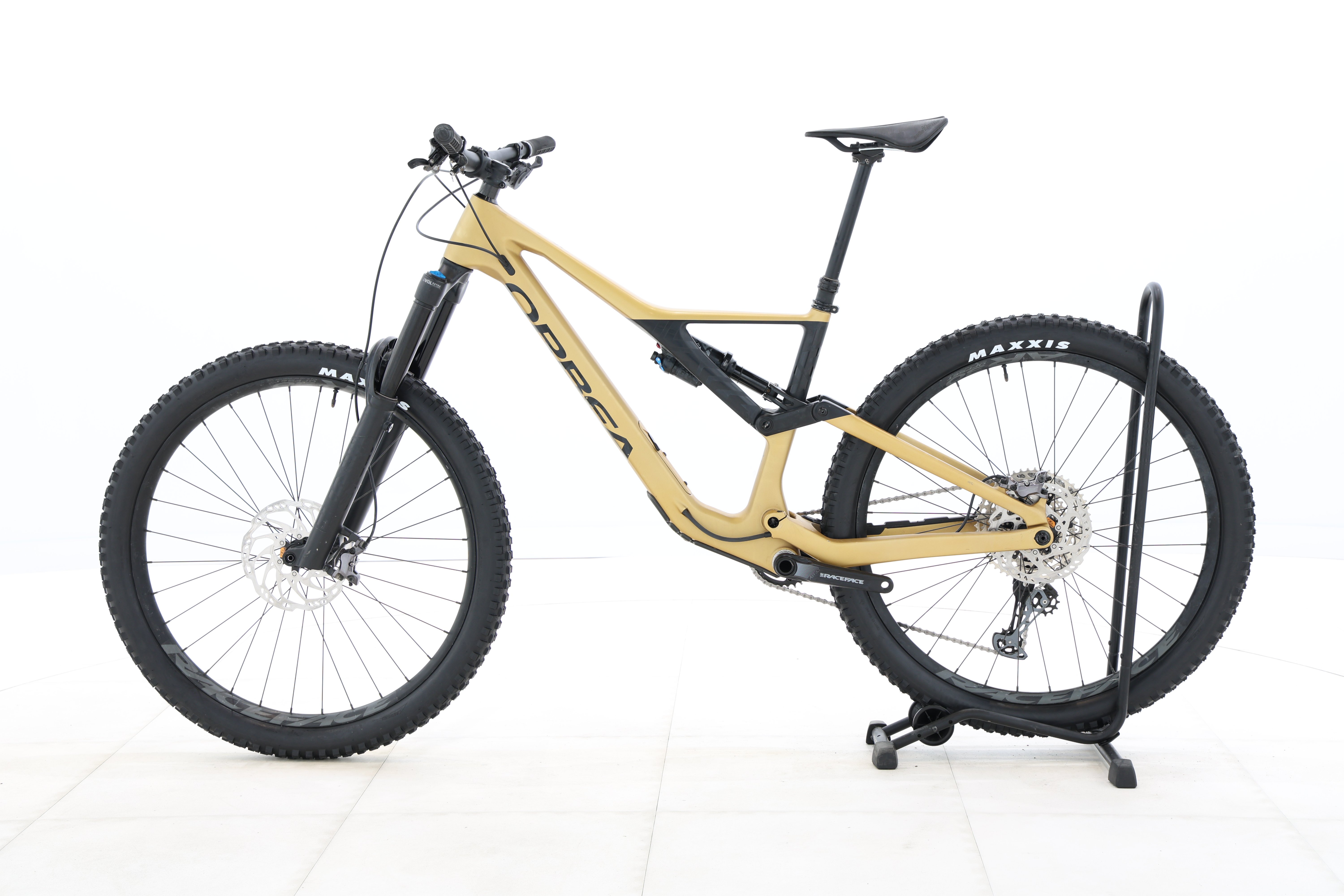 a5467713-7c50-42f1-93ef-c0b5b596ae1d