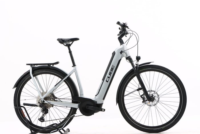 Cube KATHMANDU HYBRID SLX 750 2023