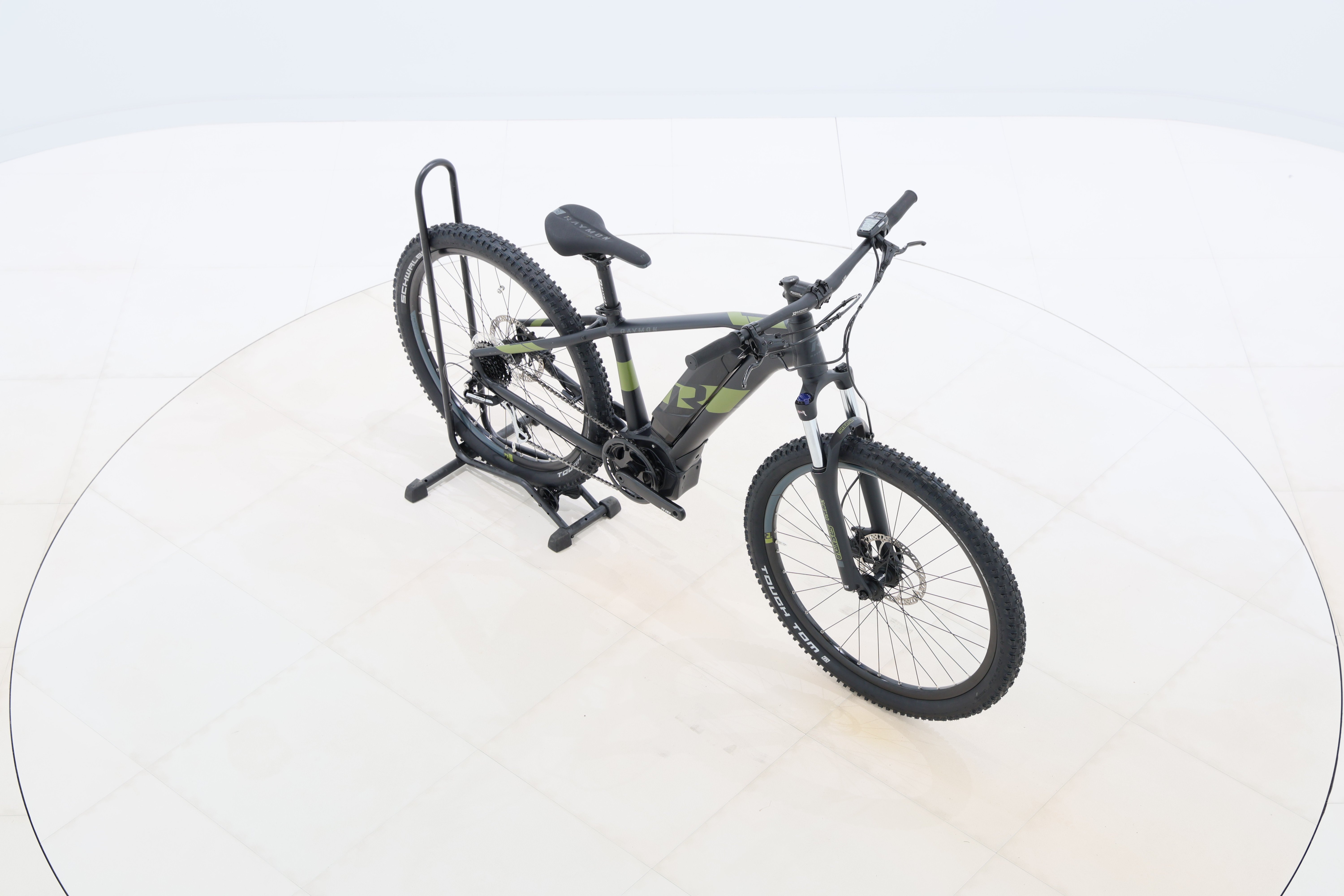 0e7a743a-d4d0-421e-bc22-422776181574