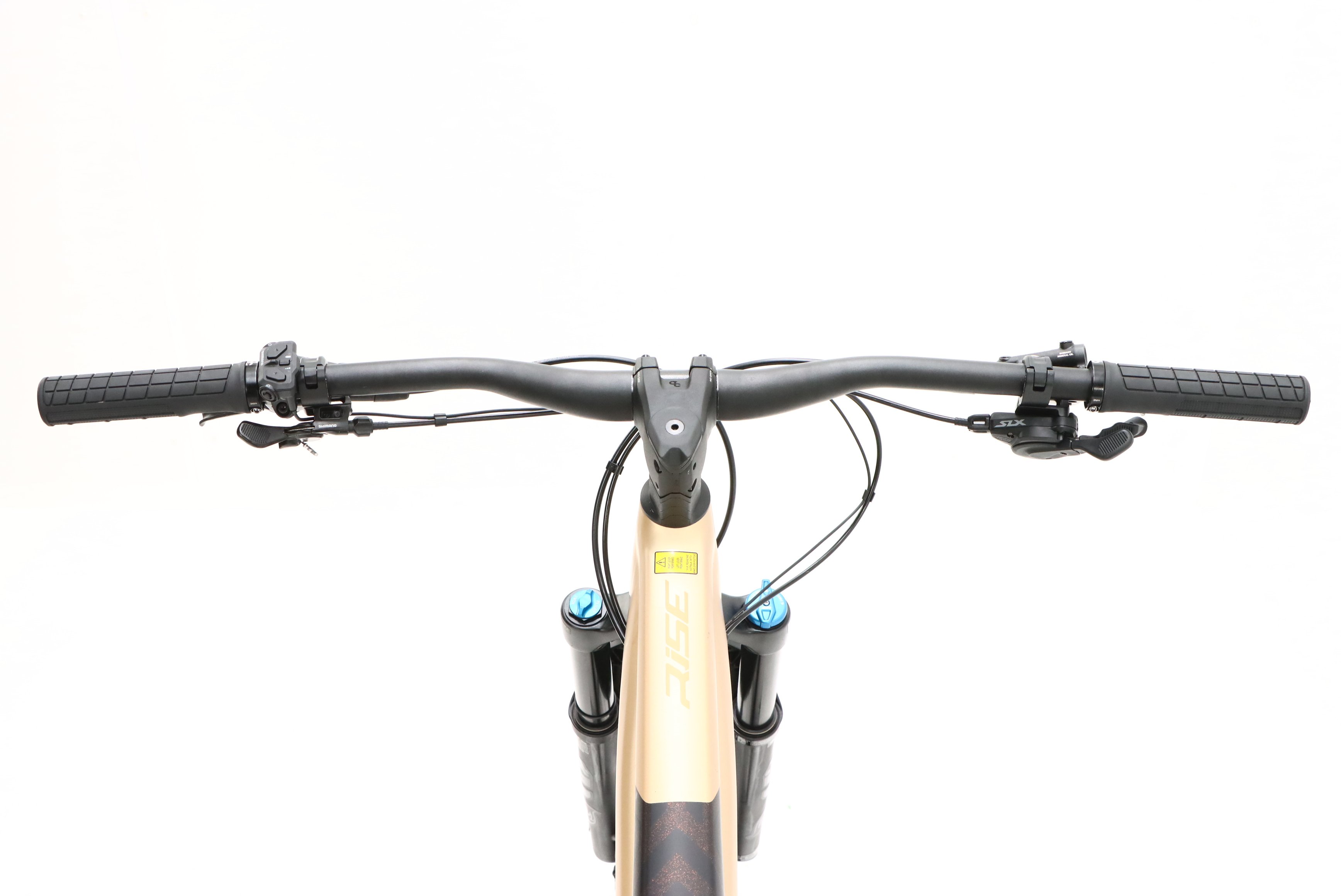 b451aa82-3fff-44ac-bbff-f220d6cde52c