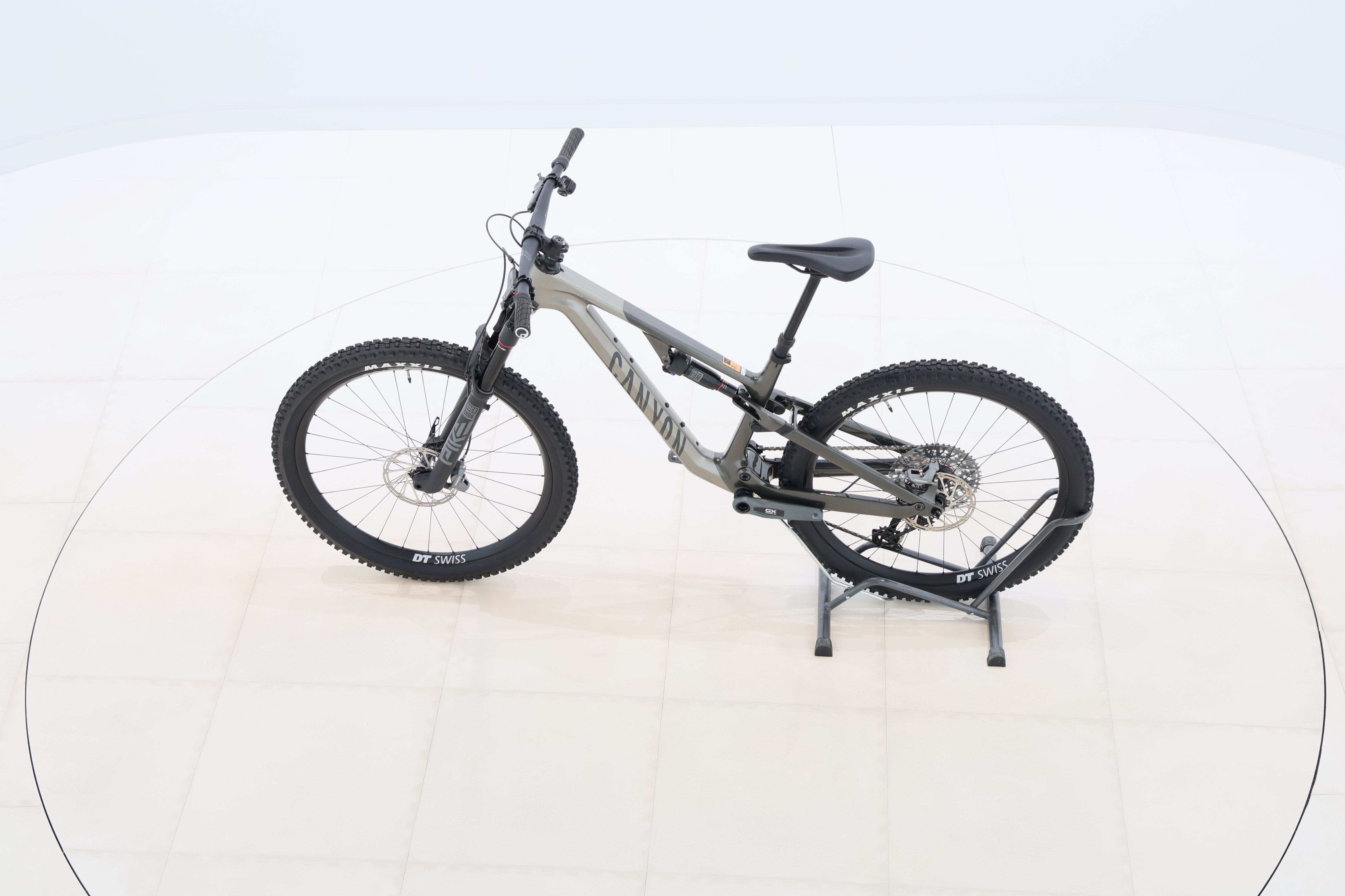 2e1e3d3f-57cd-4d4d-903b-a3aa0061db49