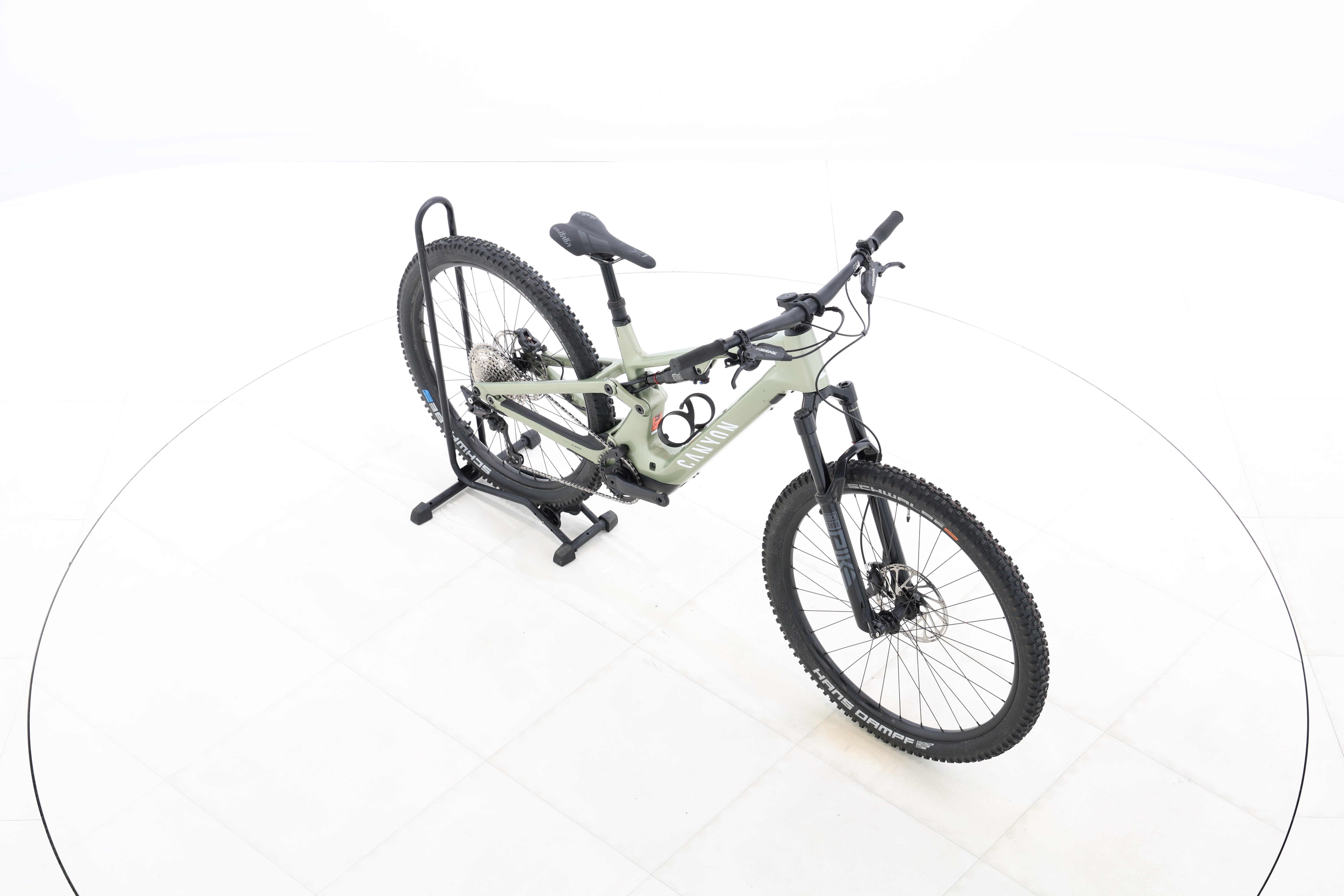 3bb939e4-287a-48ce-b19c-ab3a6c672a66