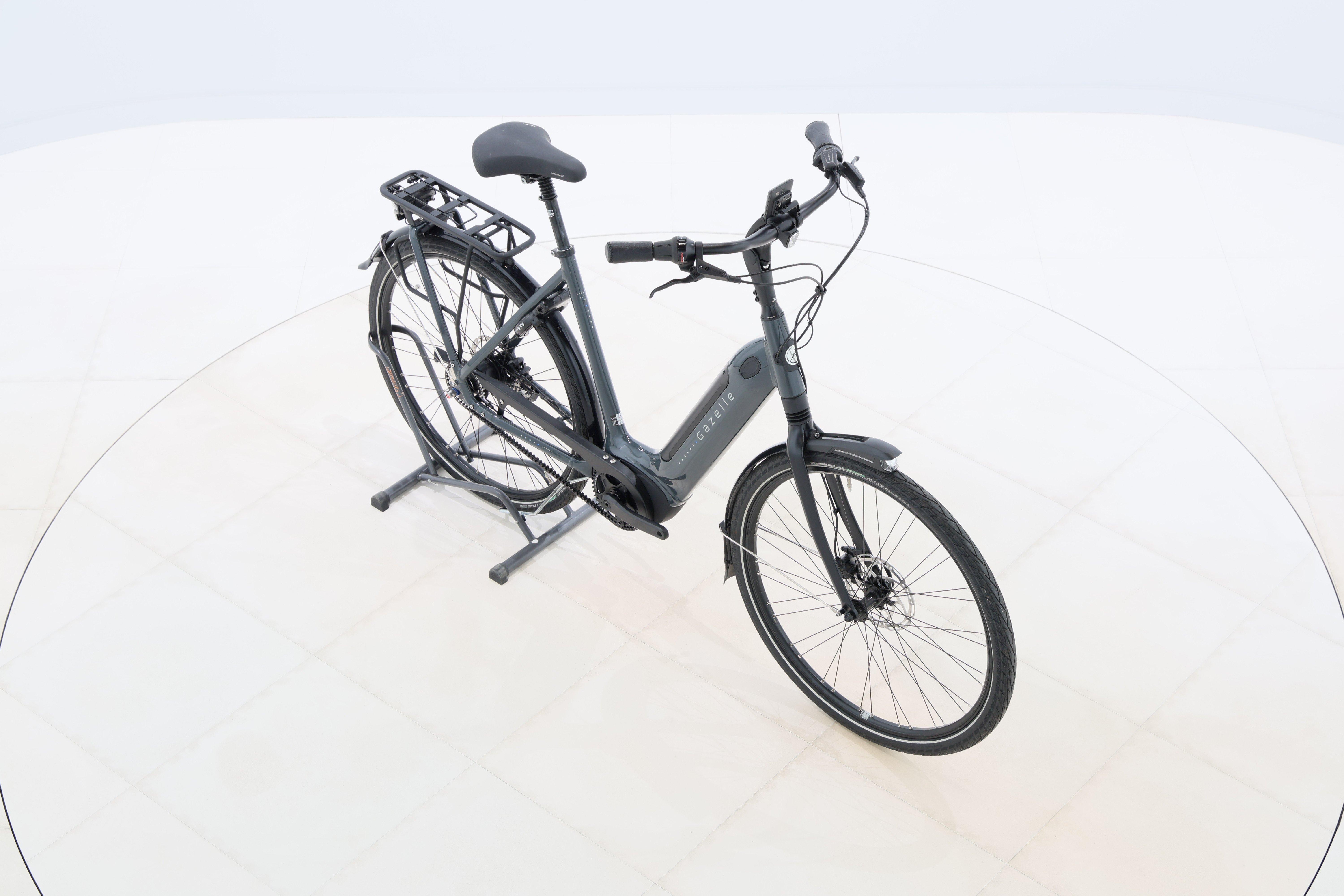 64d9cc43-dfb4-4338-849e-34a5ab3d8df3