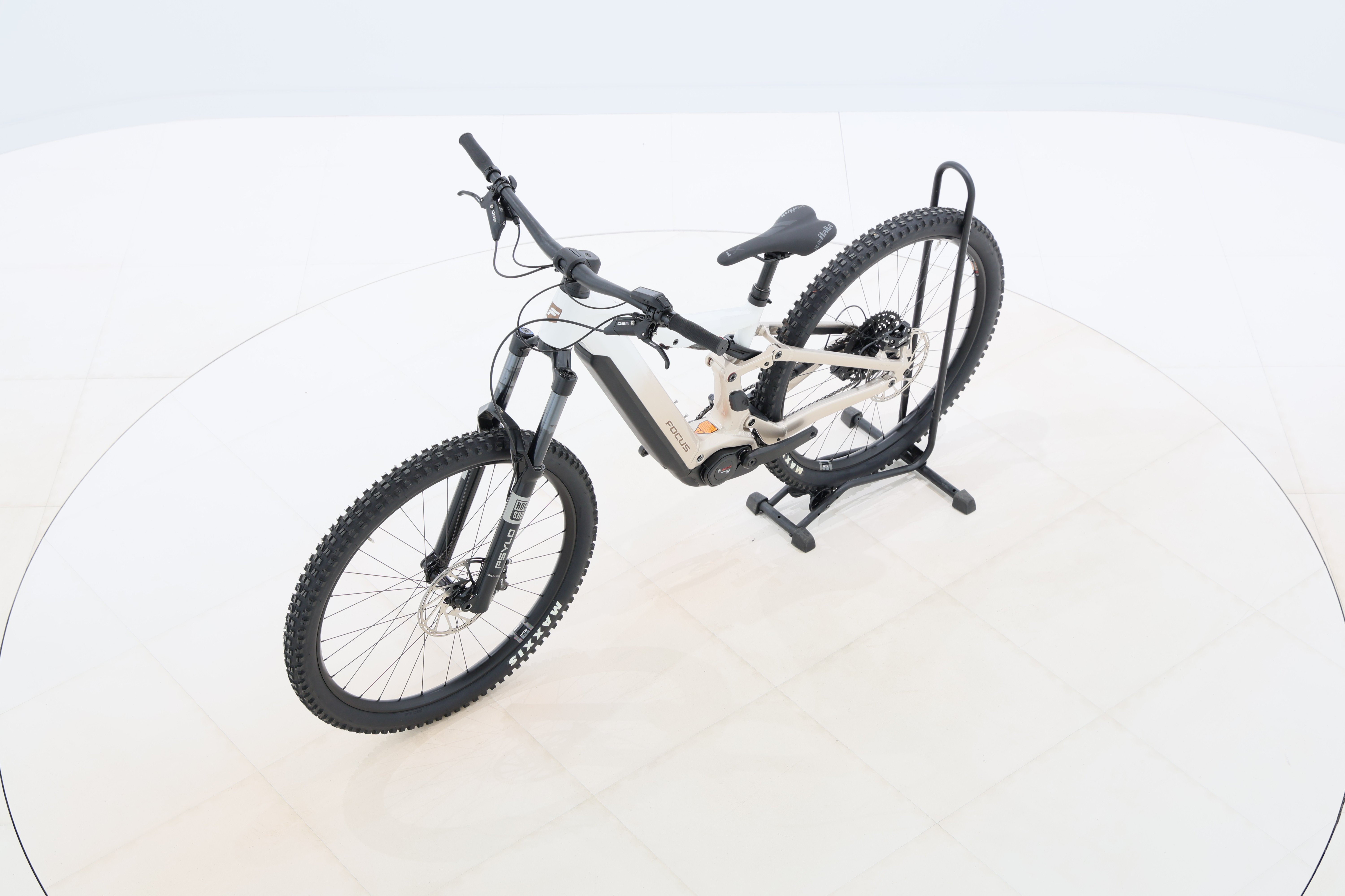 dd34226e-4a16-4903-9d12-ffe6ba60e637