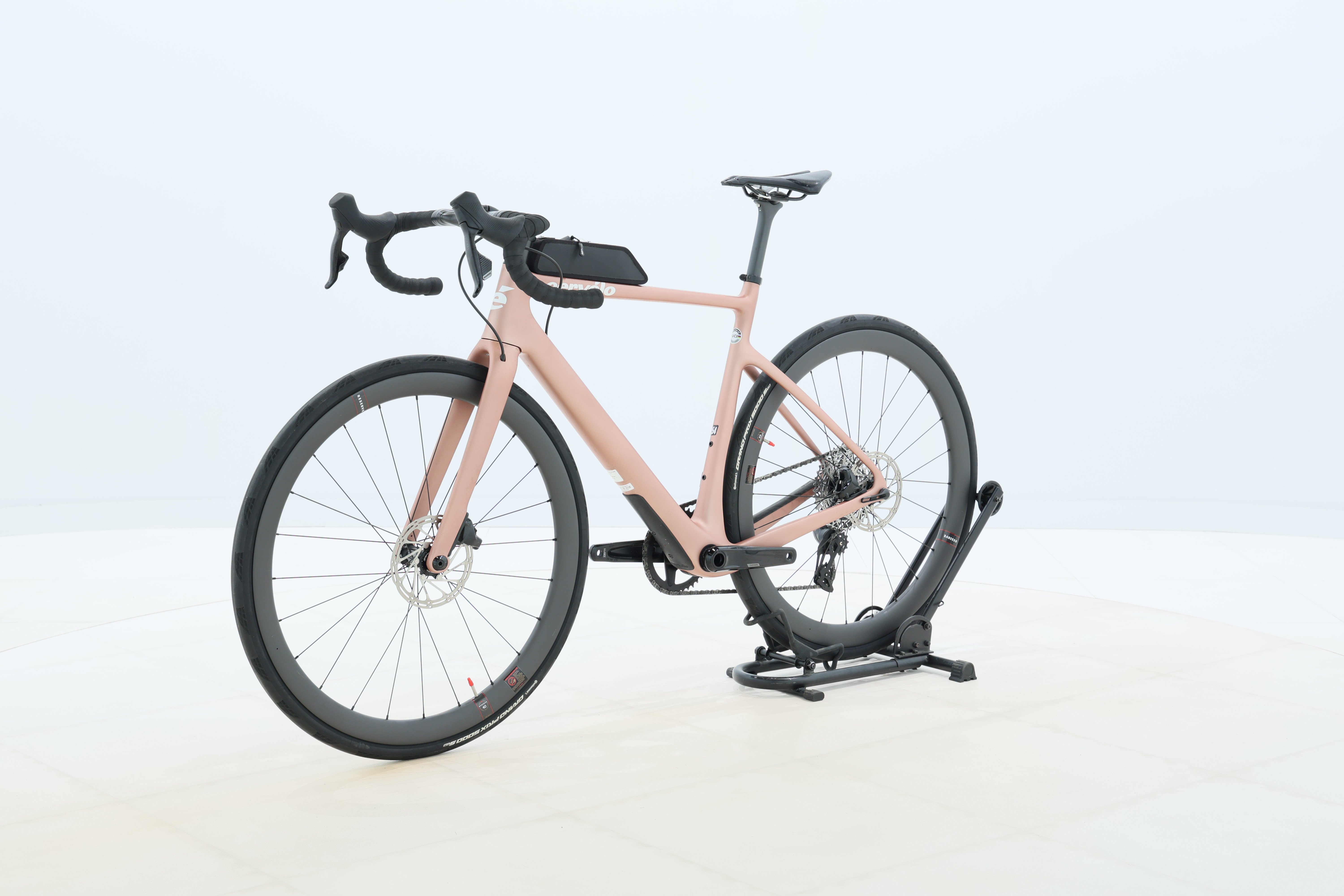 bd208965-13b8-4dd6-8ebc-dfc5f74862c2