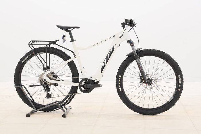 KTM MACINA RACE 591 2022