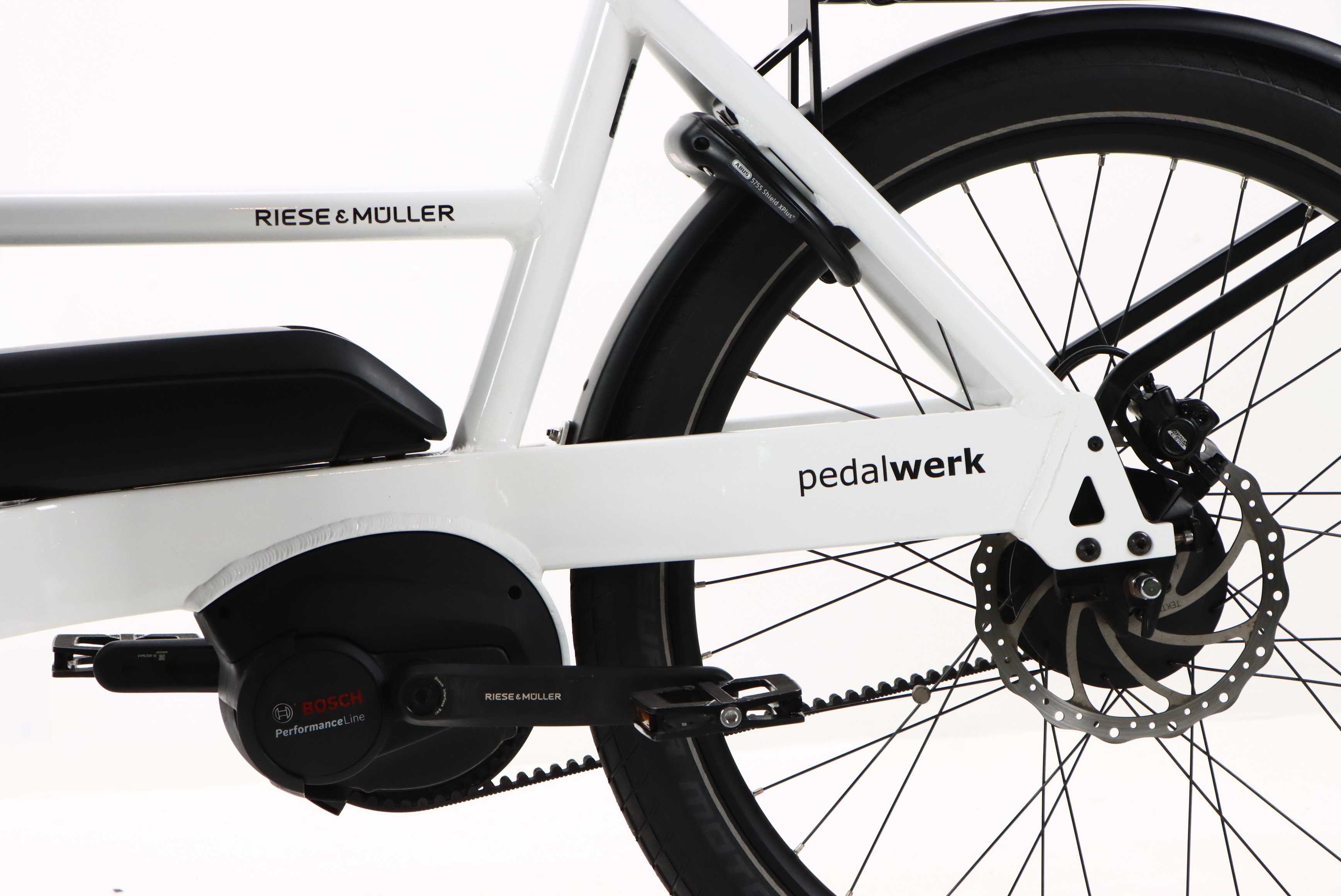 c4408be1-01e4-49a9-a483-eb0048d2b043