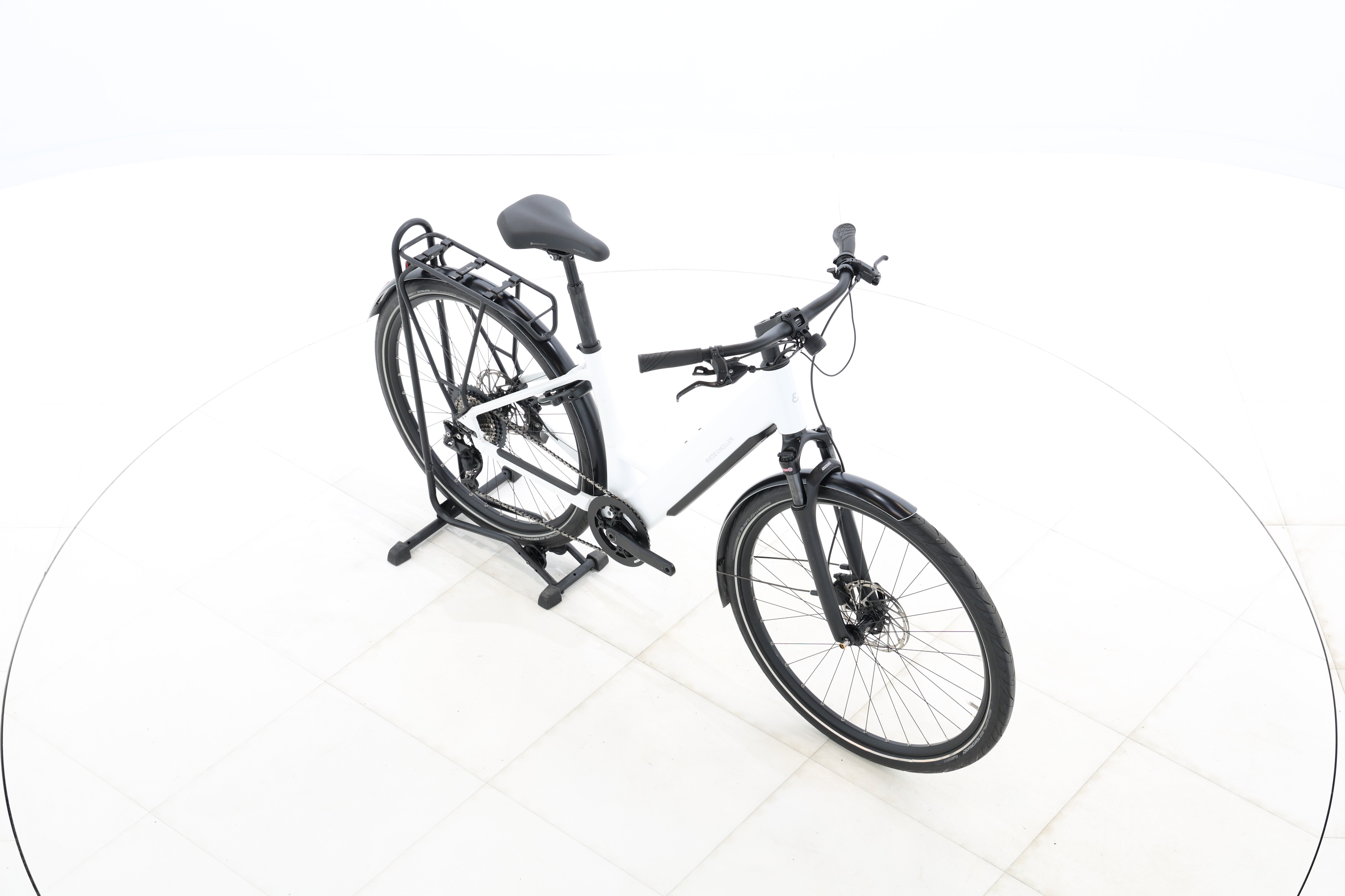 82d37472-5366-4e41-9f87-fe04979faa75