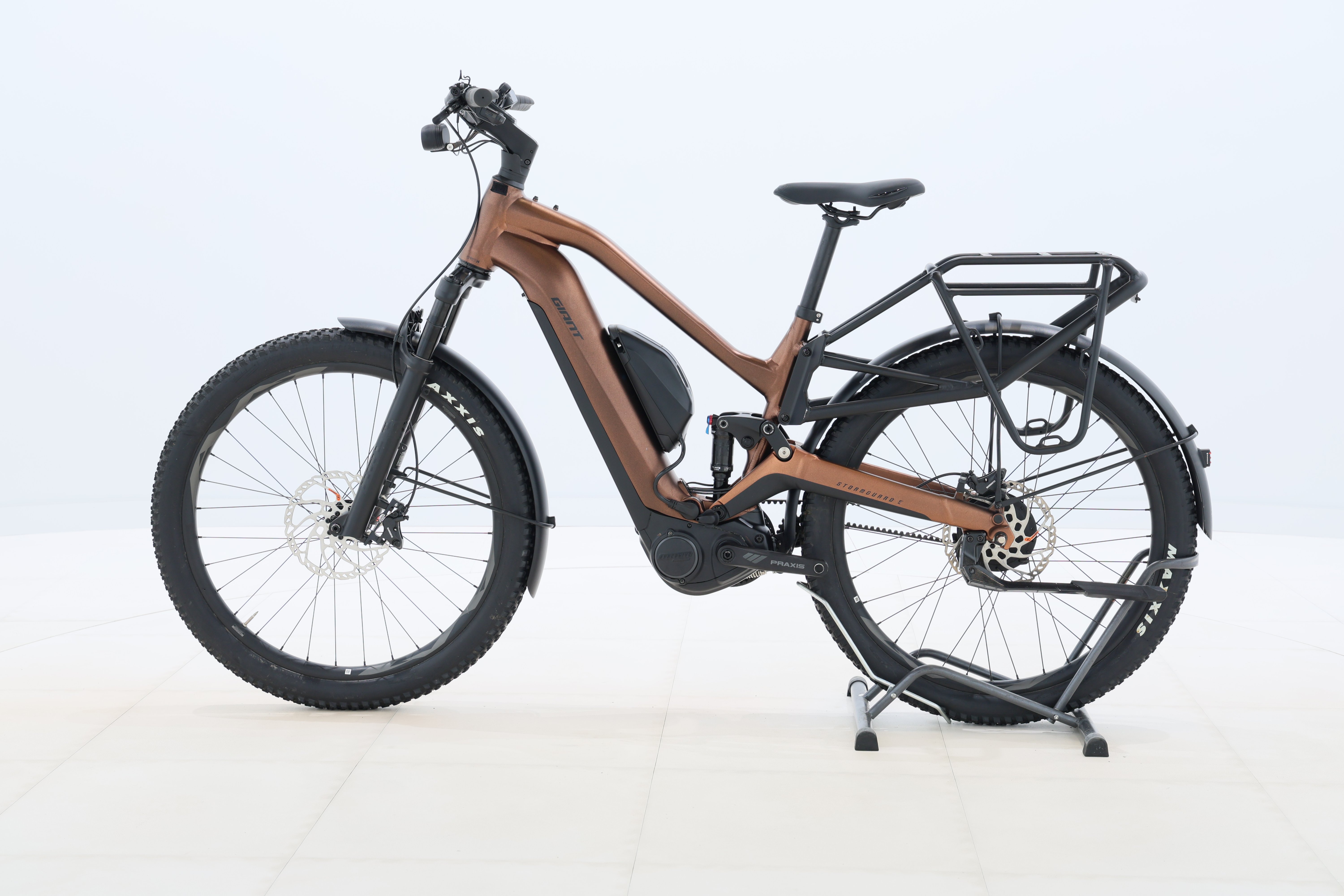 4ad0169b-e2b3-494c-a5ff-9ecee89556ef