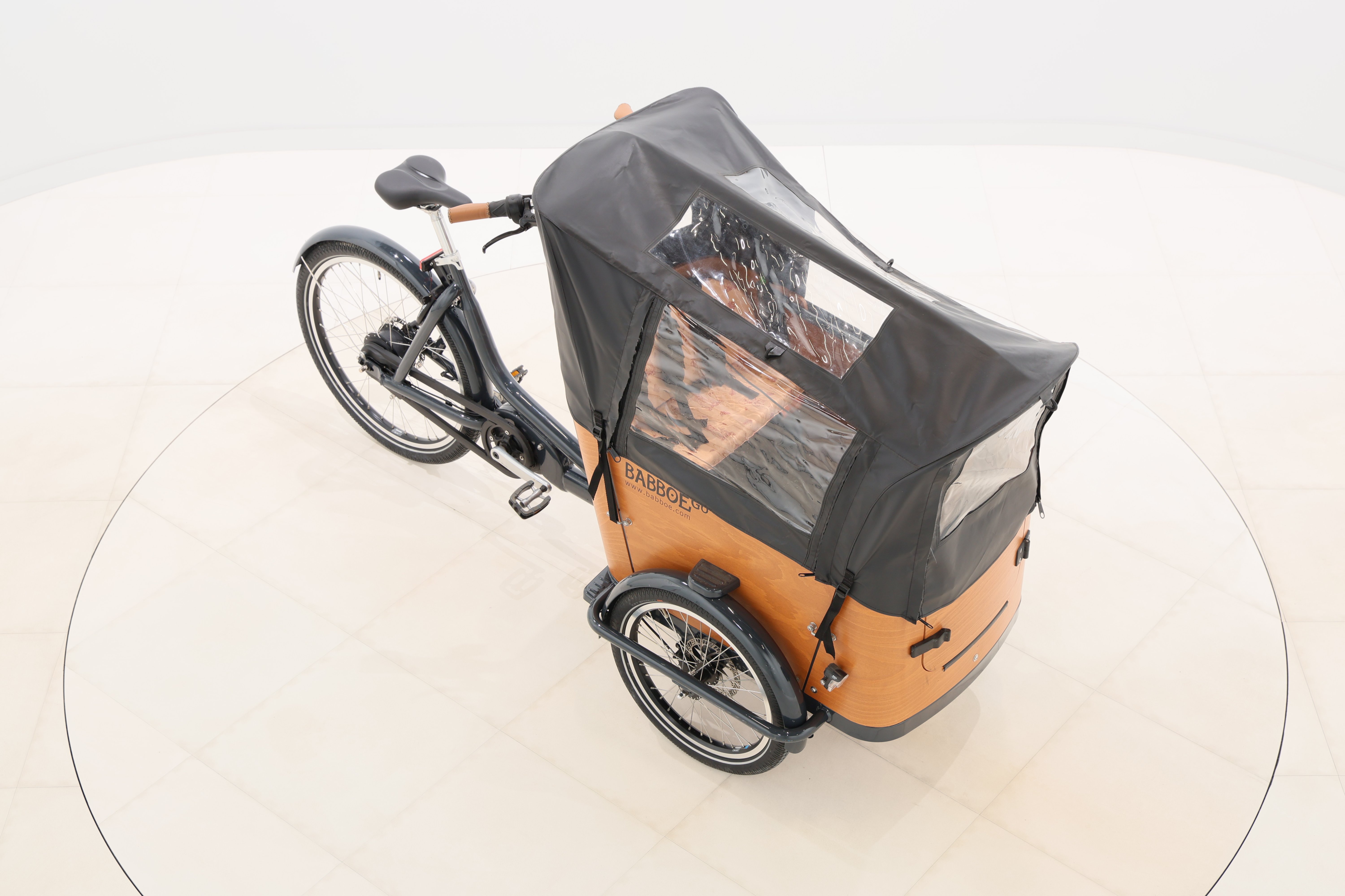 0b685dc7-aef9-48e2-bcd0-bbee5eb5f028