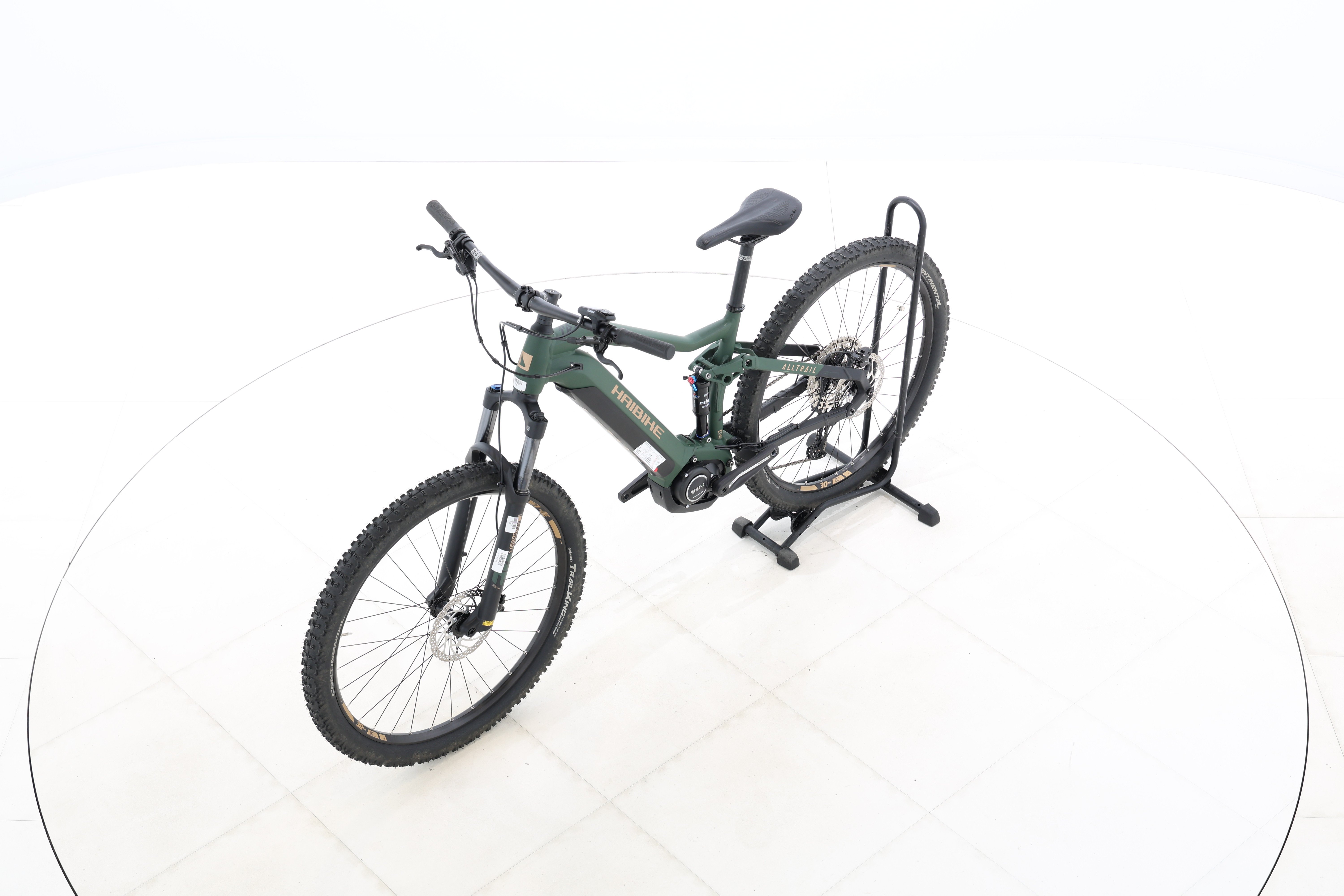 ff8b12bc-bb10-46b7-956a-02b5ba5db3fe