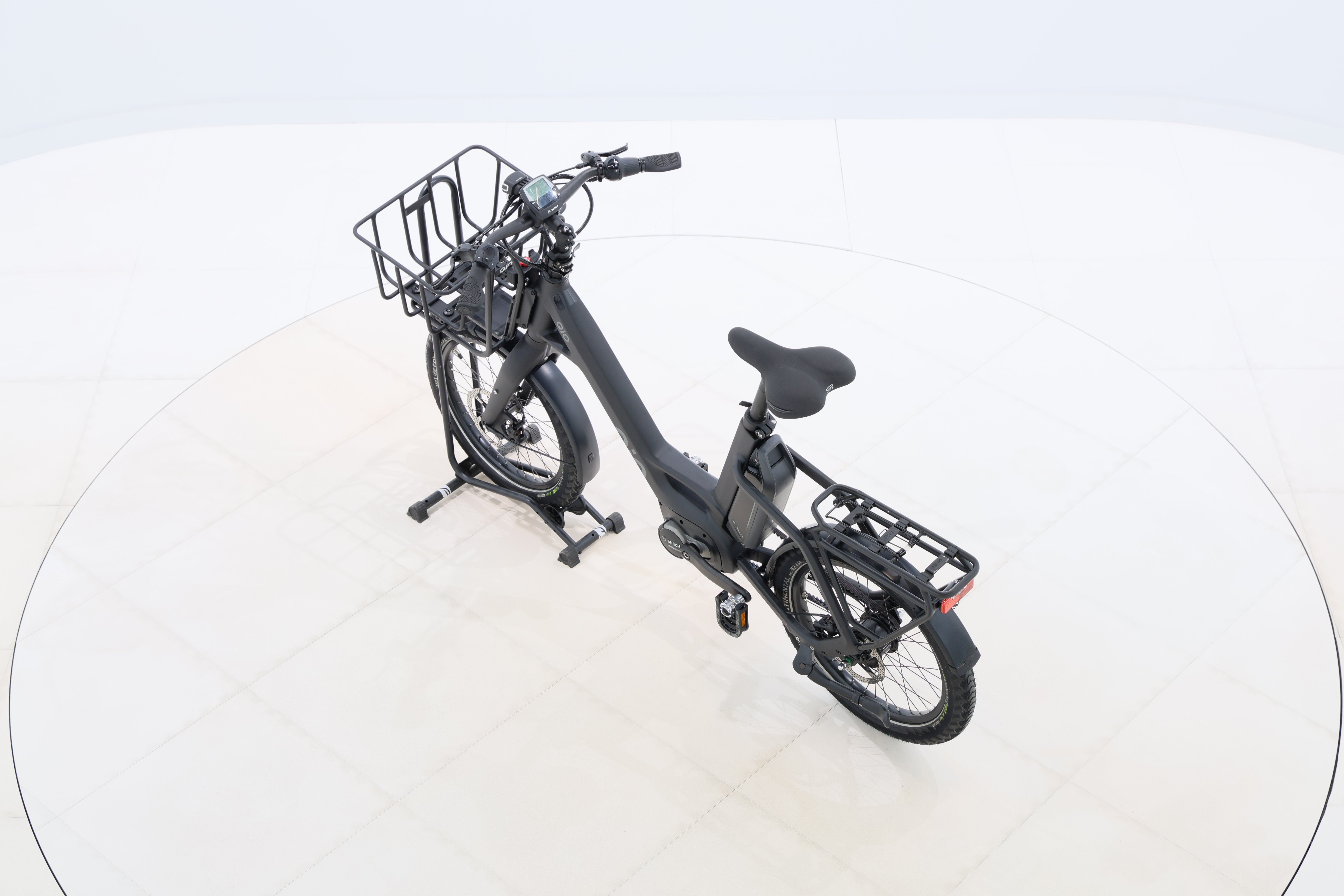 8bb64a5b-b5c6-4f35-8d0d-cbcea030646f