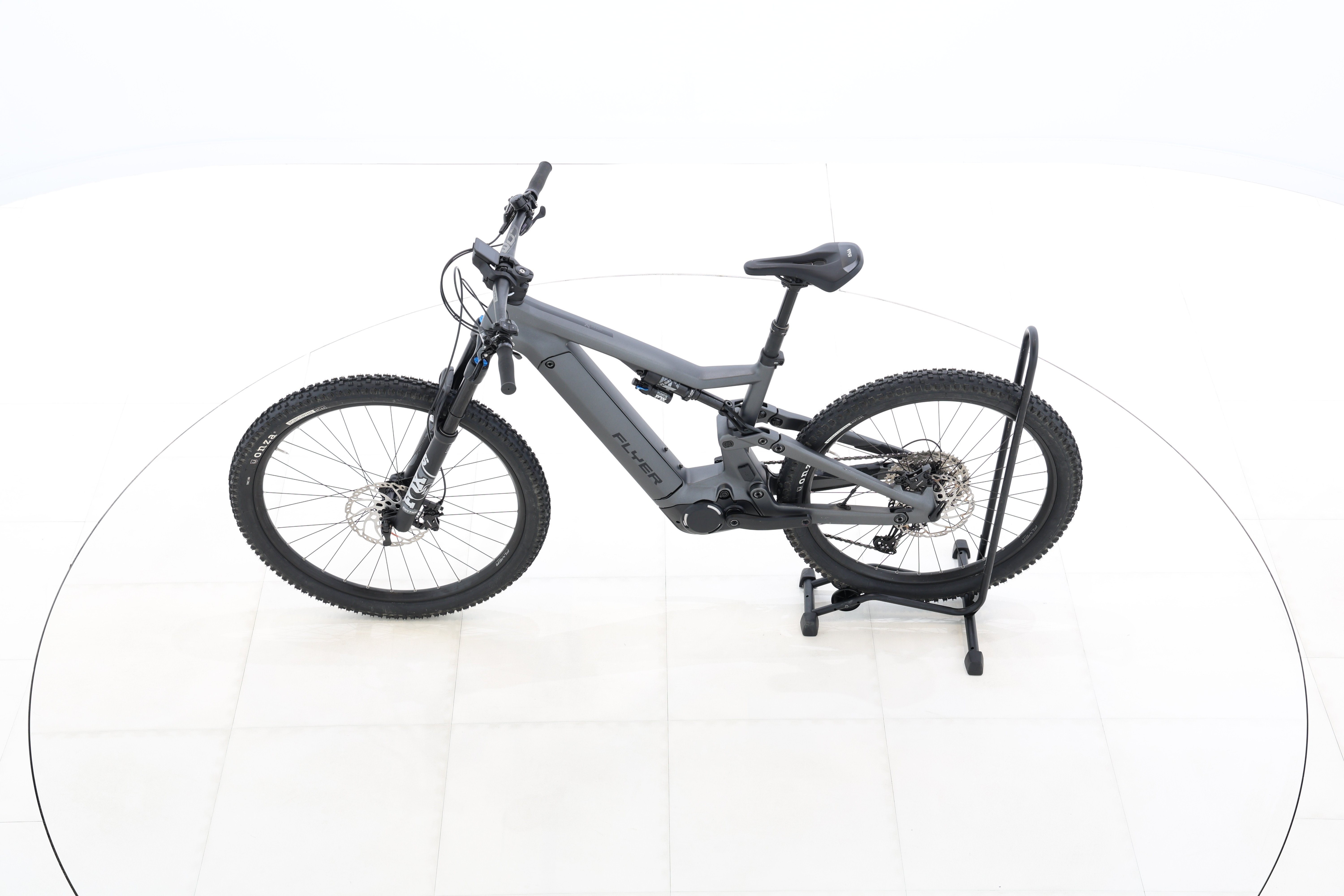 7f5d4d09-e707-4cc7-8620-1a5a3d6da7a9