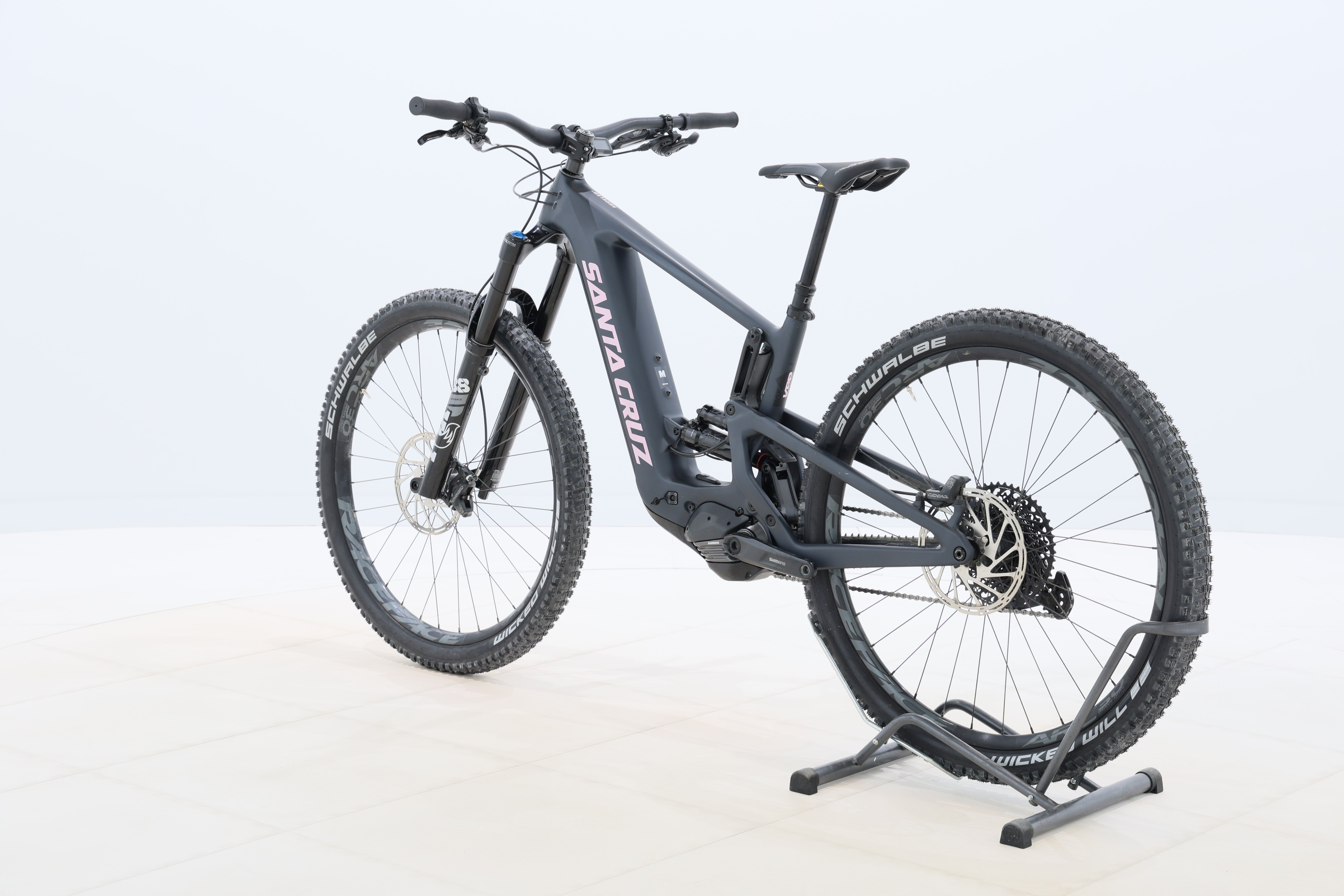 665af1d4-ff4b-4fd0-9a4b-7a8186a607b0