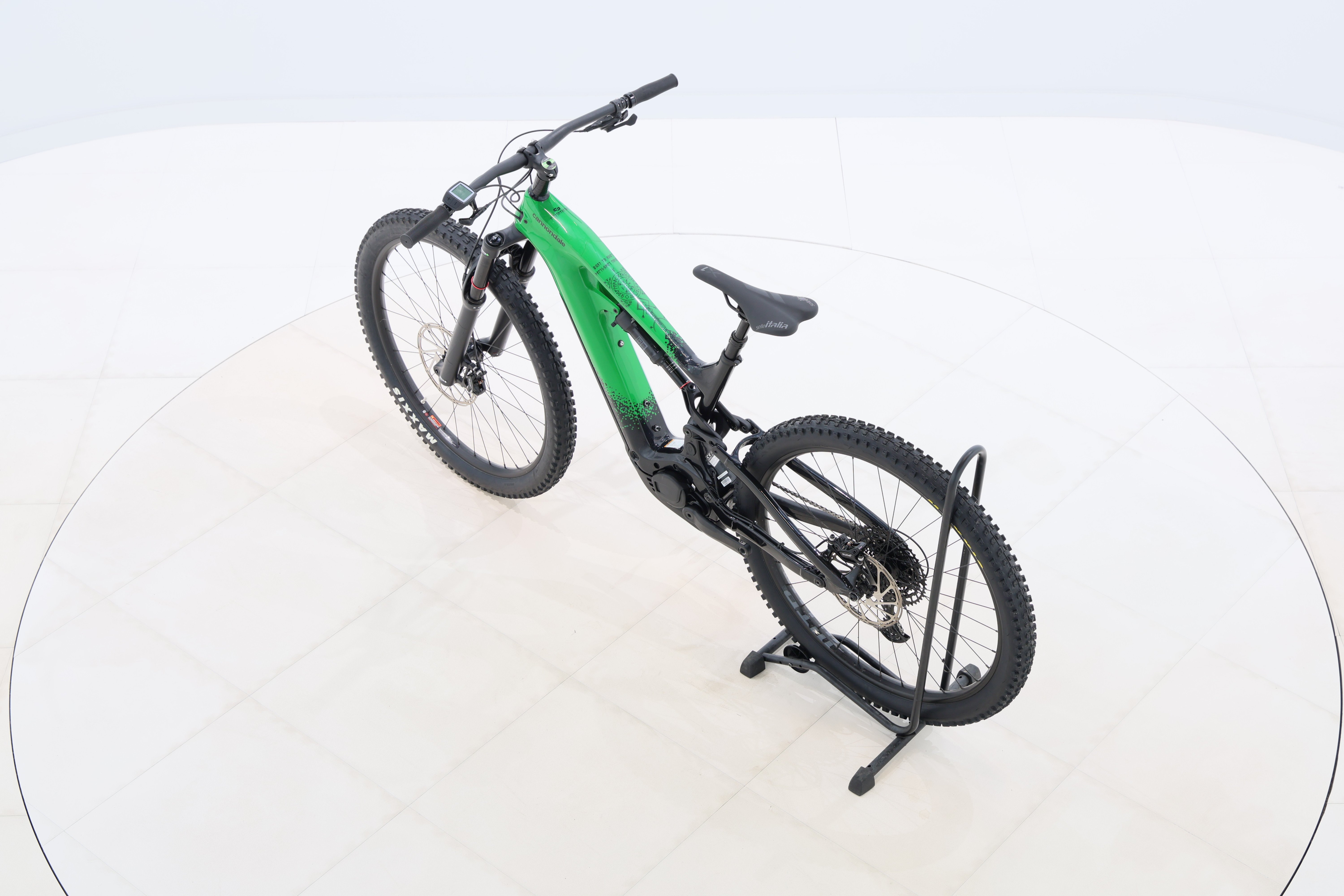 d7414eb1-db37-46fe-ad9b-8453824cffde