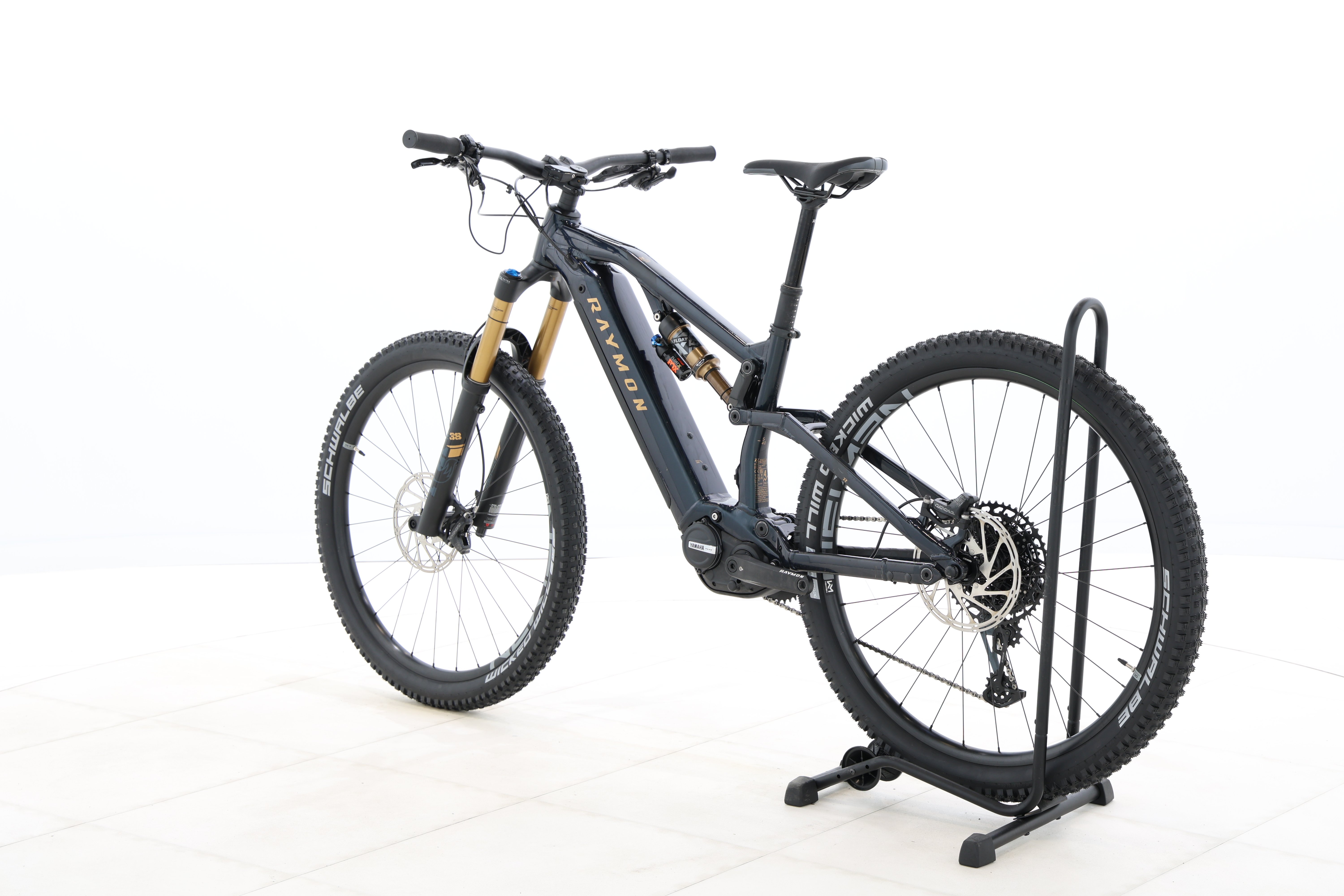 21b715fe-be45-477a-a0f4-62bcbec93431