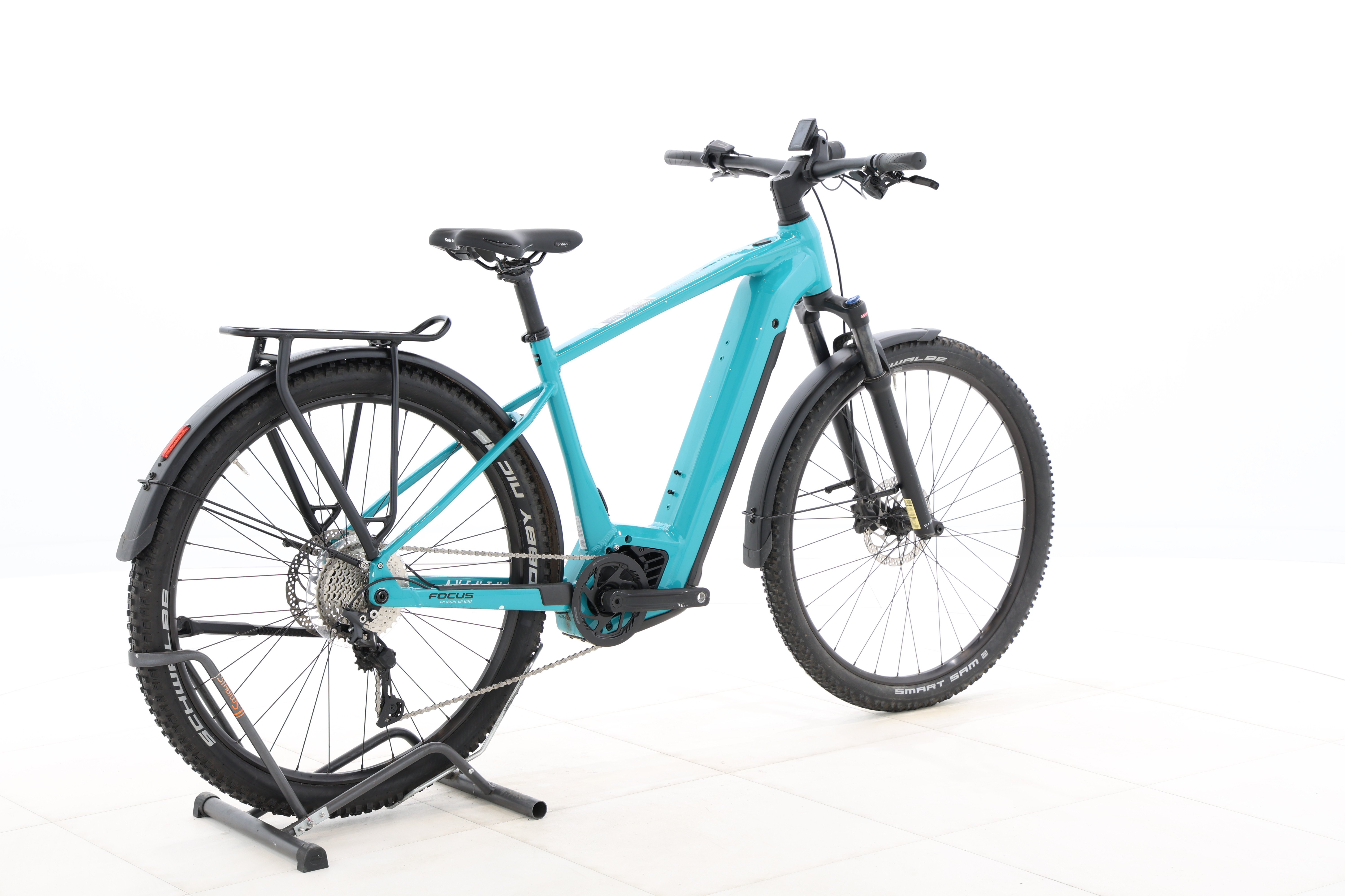 d6cbe644-ff8c-4c15-9e30-5d7894e20efe