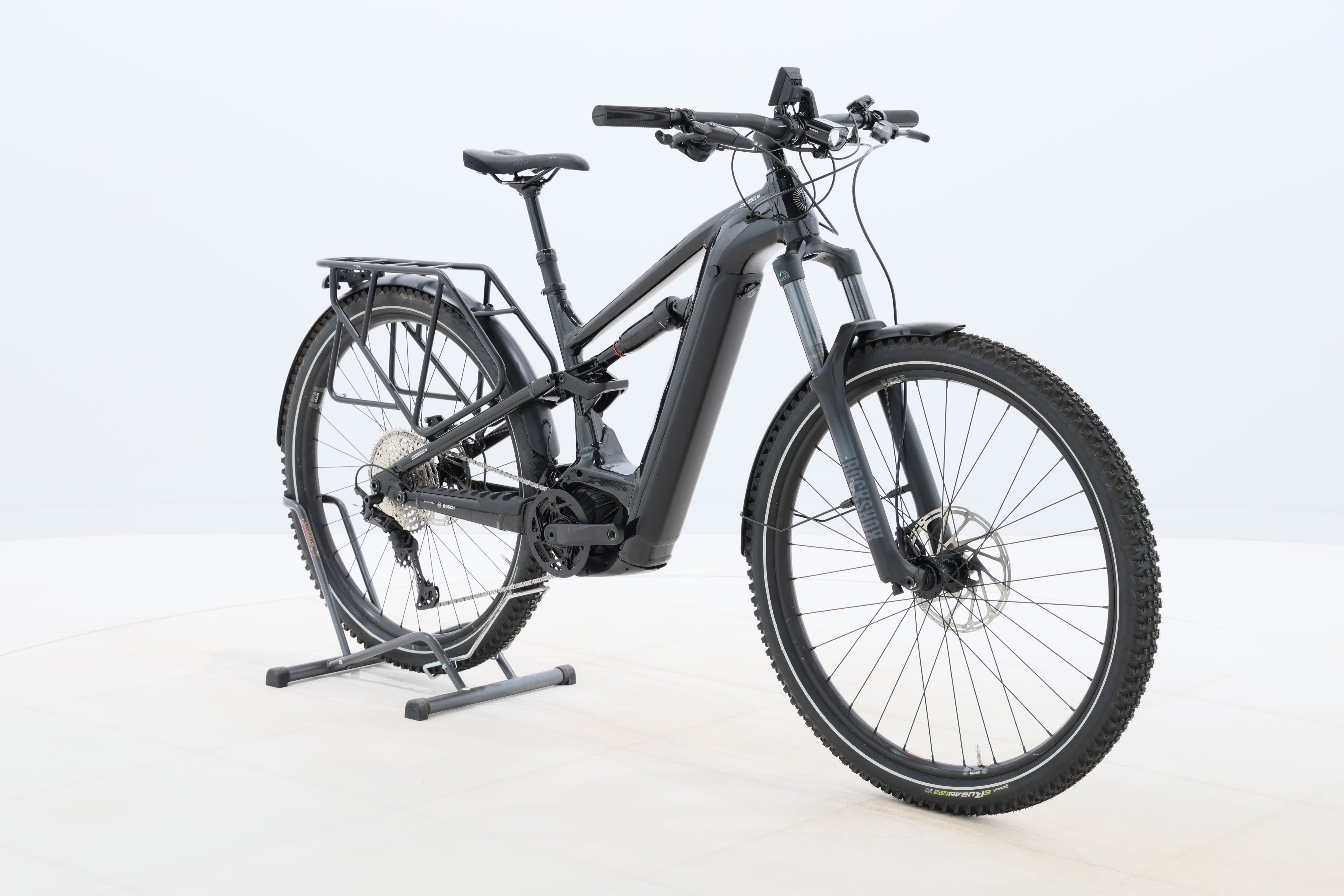 a351483a-e00d-4558-b2f6-e9f6a85cd43f