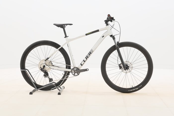 Cube Attention SLX 2023