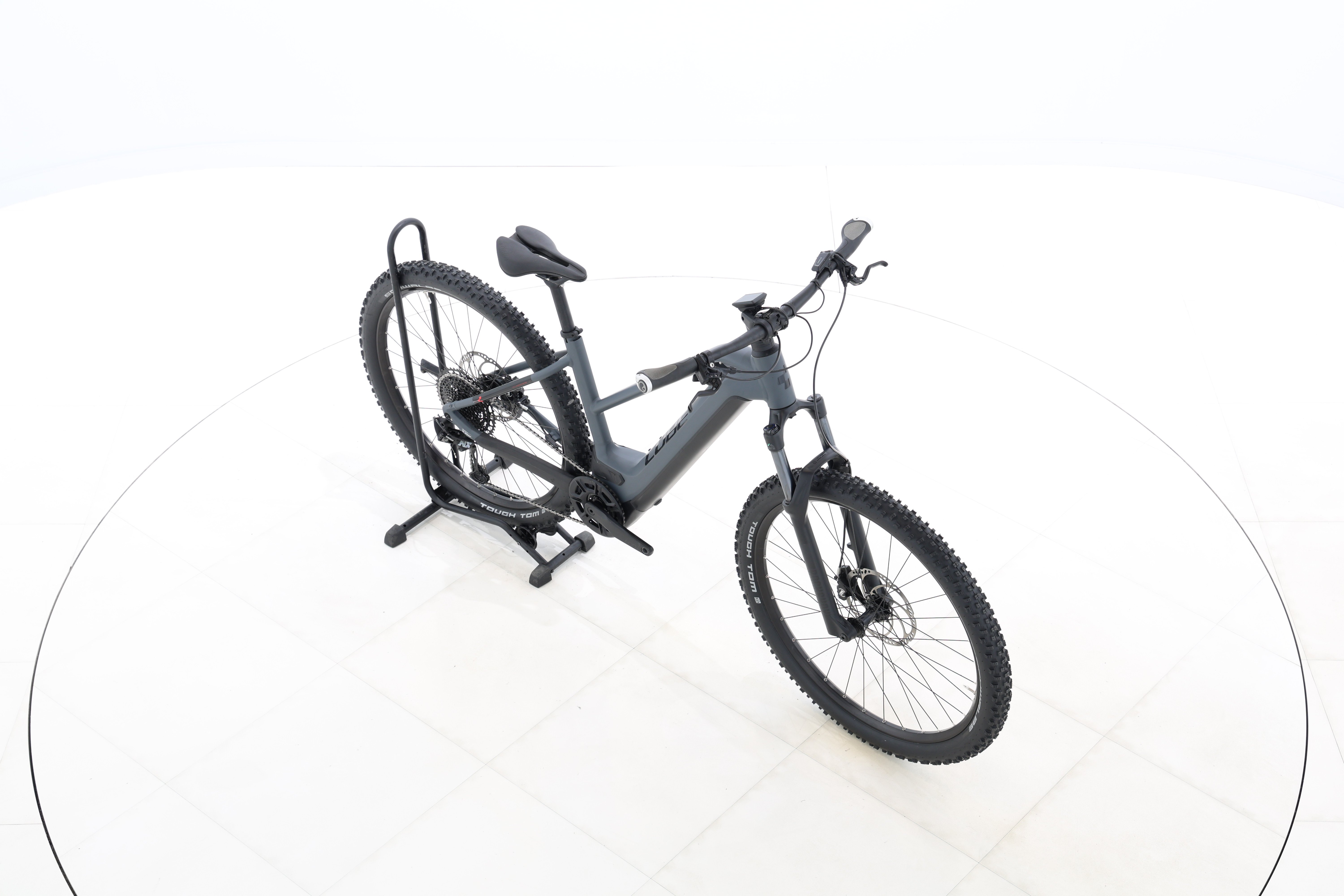 0e6287a0-e1ad-4ff2-bc1b-1ca2f136fc8e