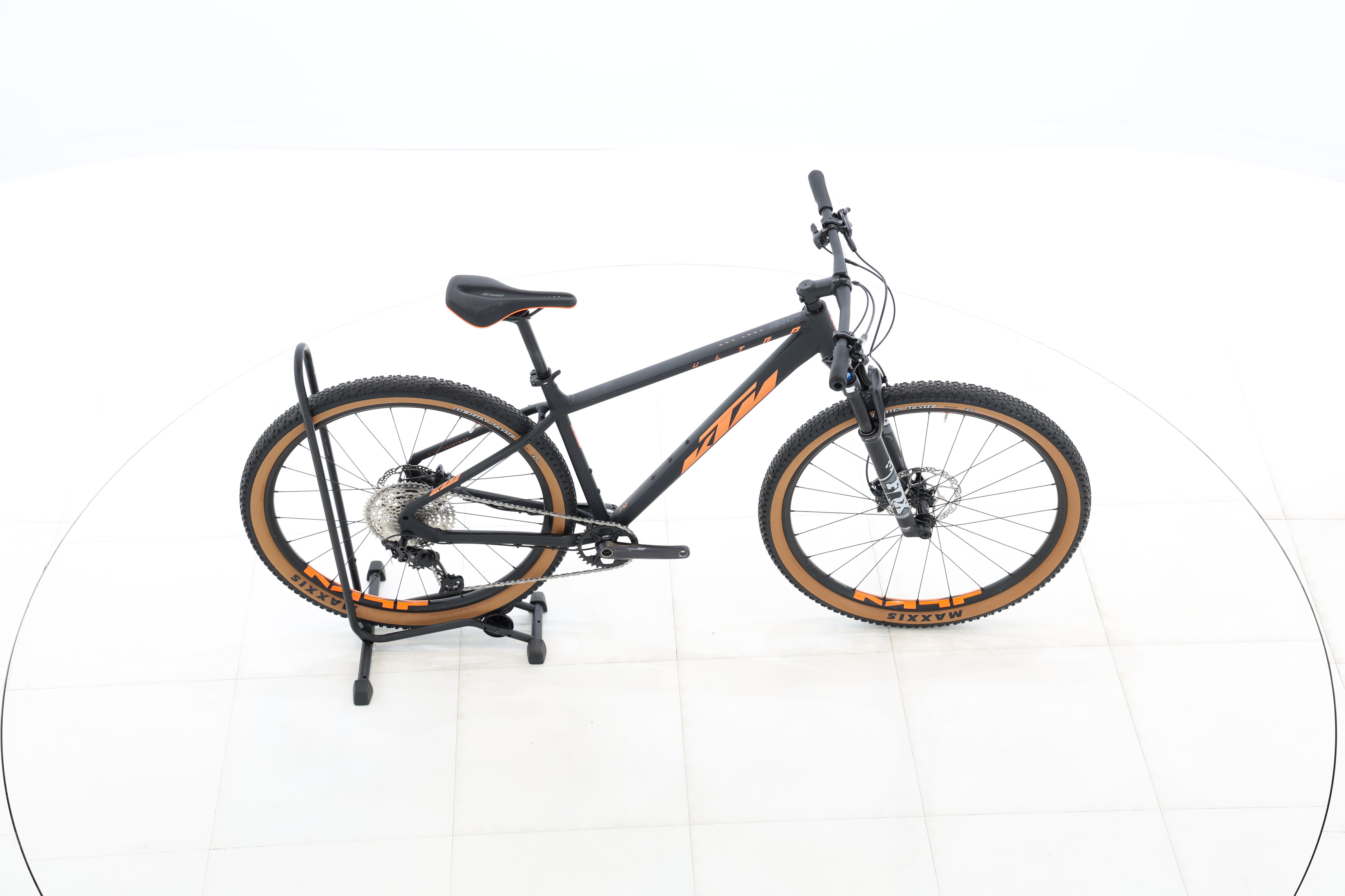 571f7beb-37a9-4050-b312-a42be4f008ff