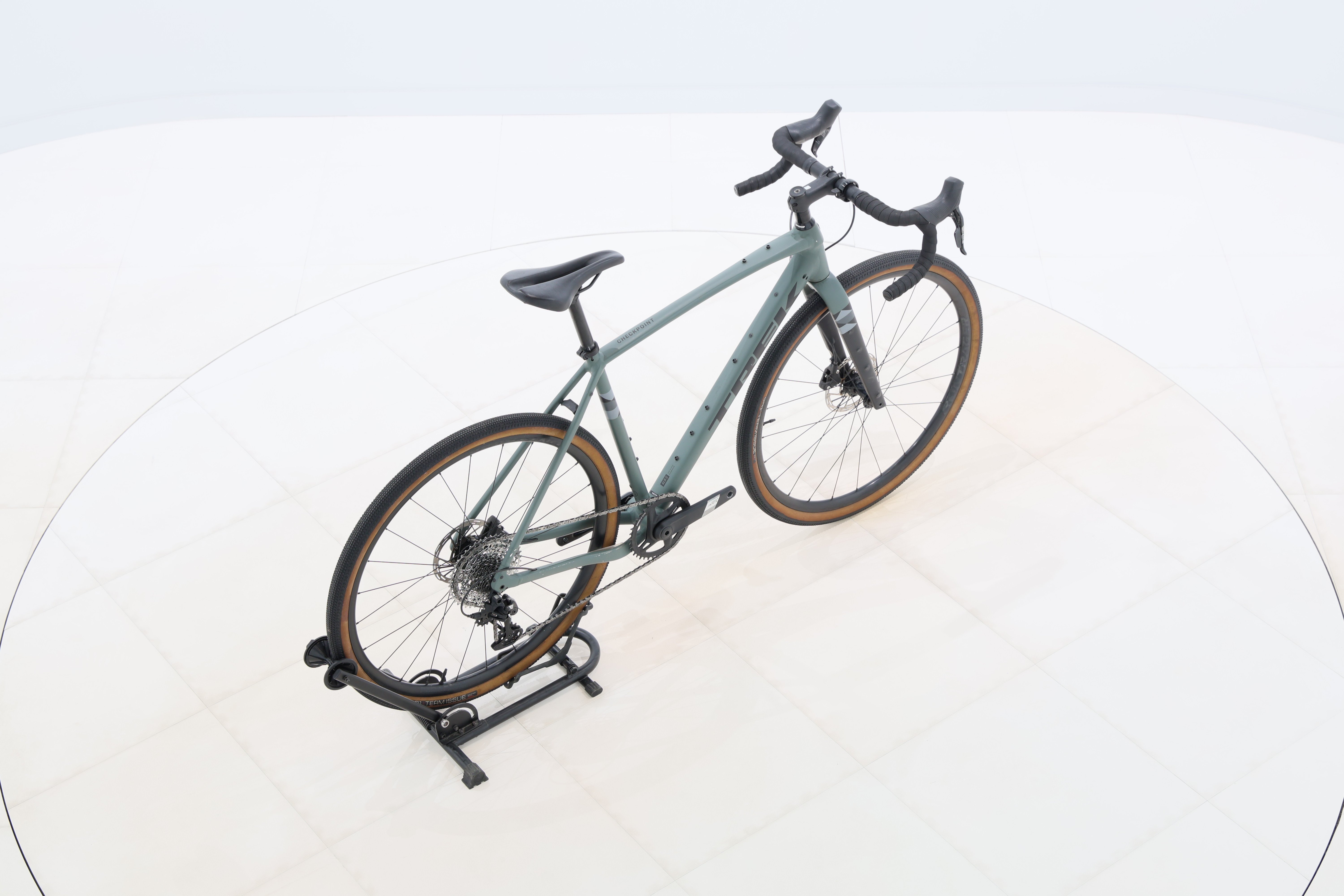 b1ec3de0-dd88-47b8-a0d9-ab5badf0d8dc