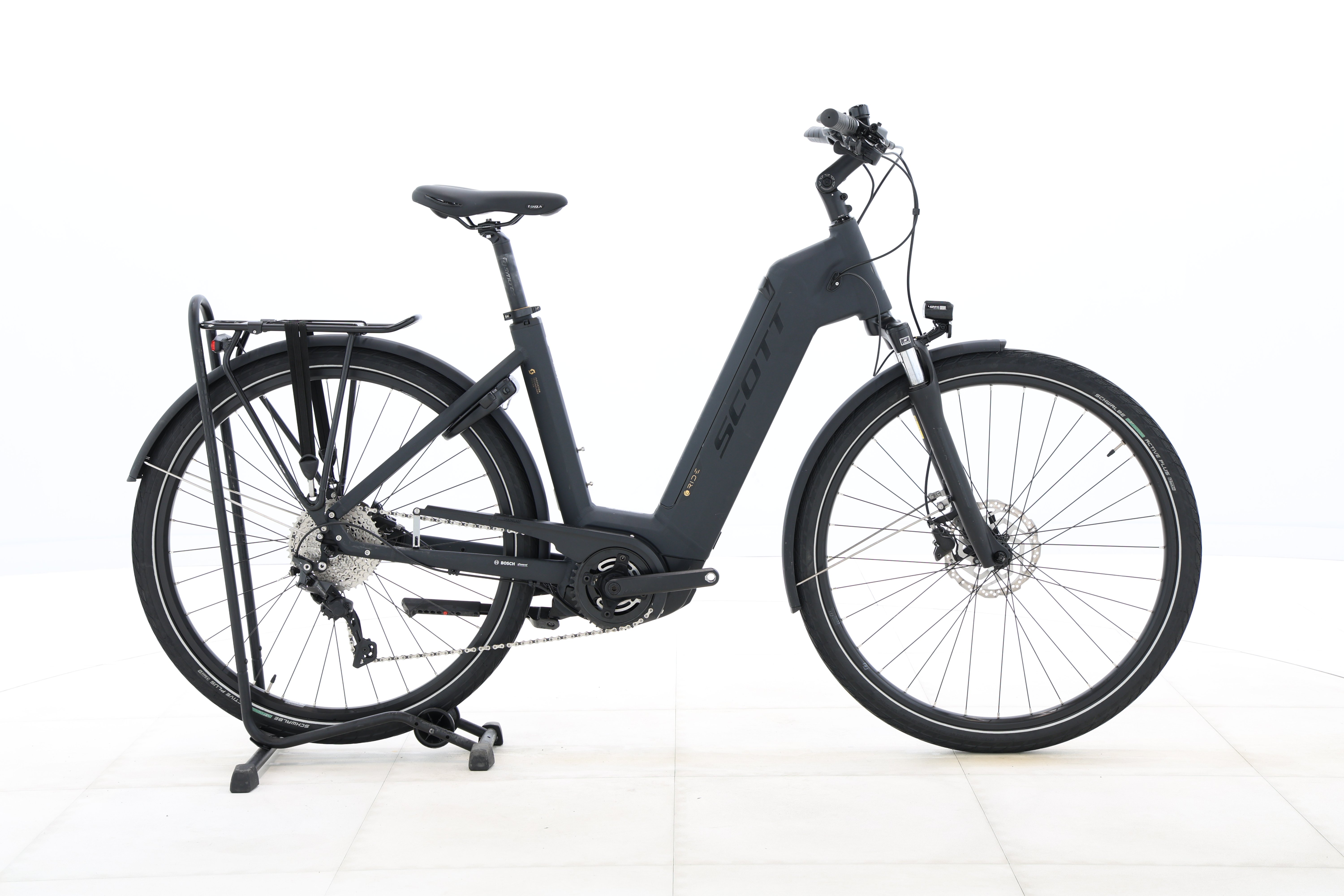 8f0fadfd-851d-42c8-9002-f7662212d70b