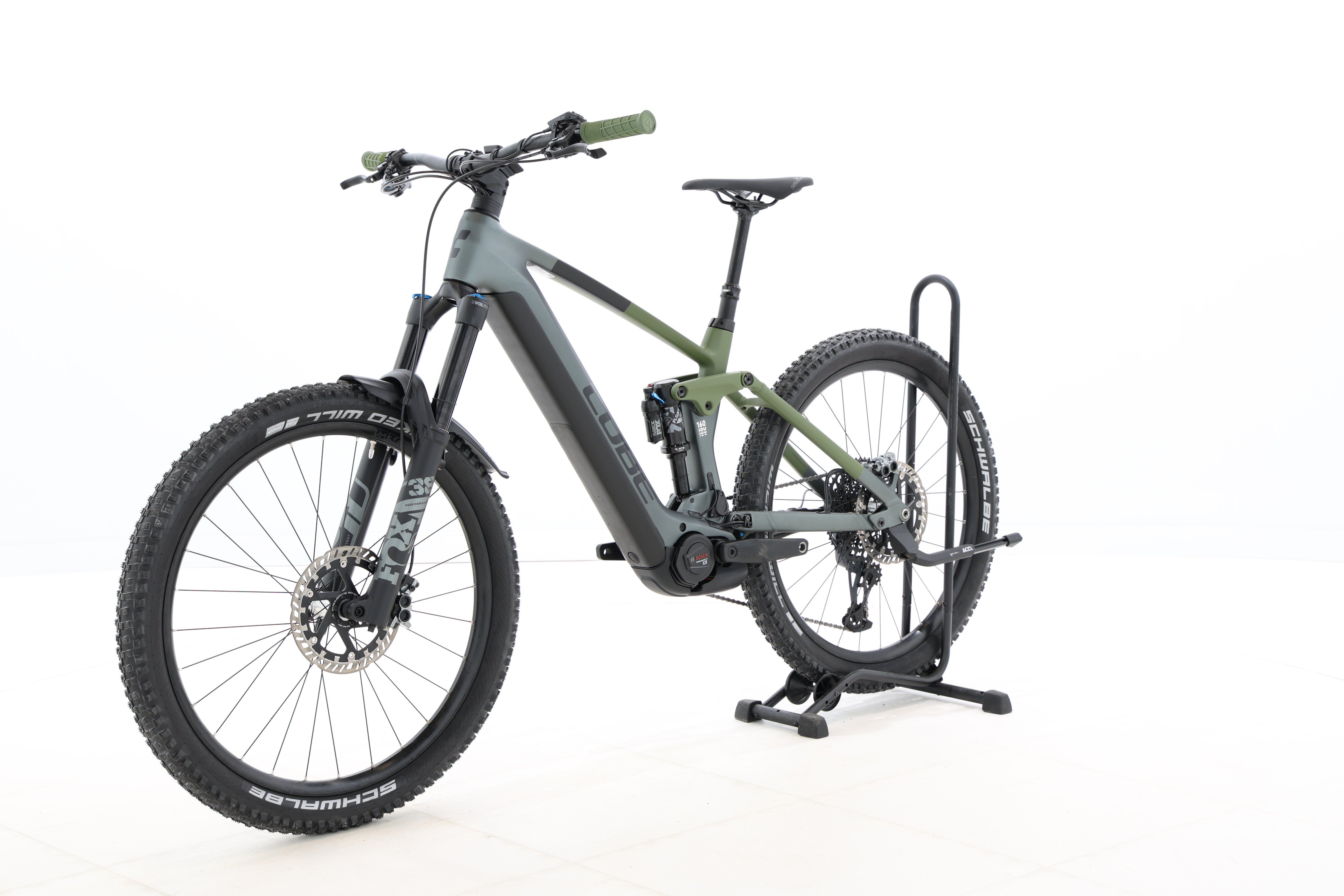 016e2922-c8cc-4aac-888d-616643f7c93b