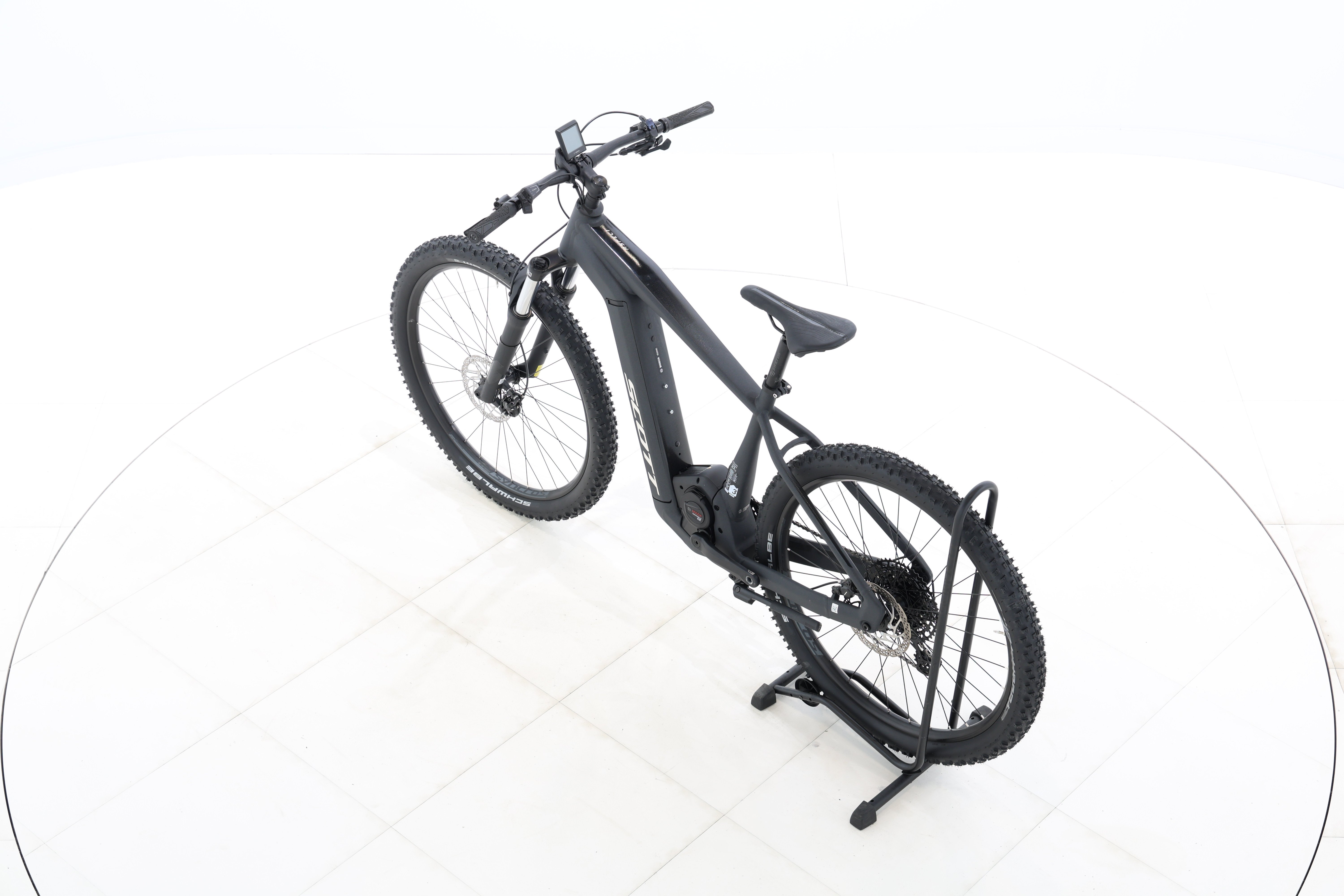 a876ef30-75d9-49a8-944b-a9395a0528a1