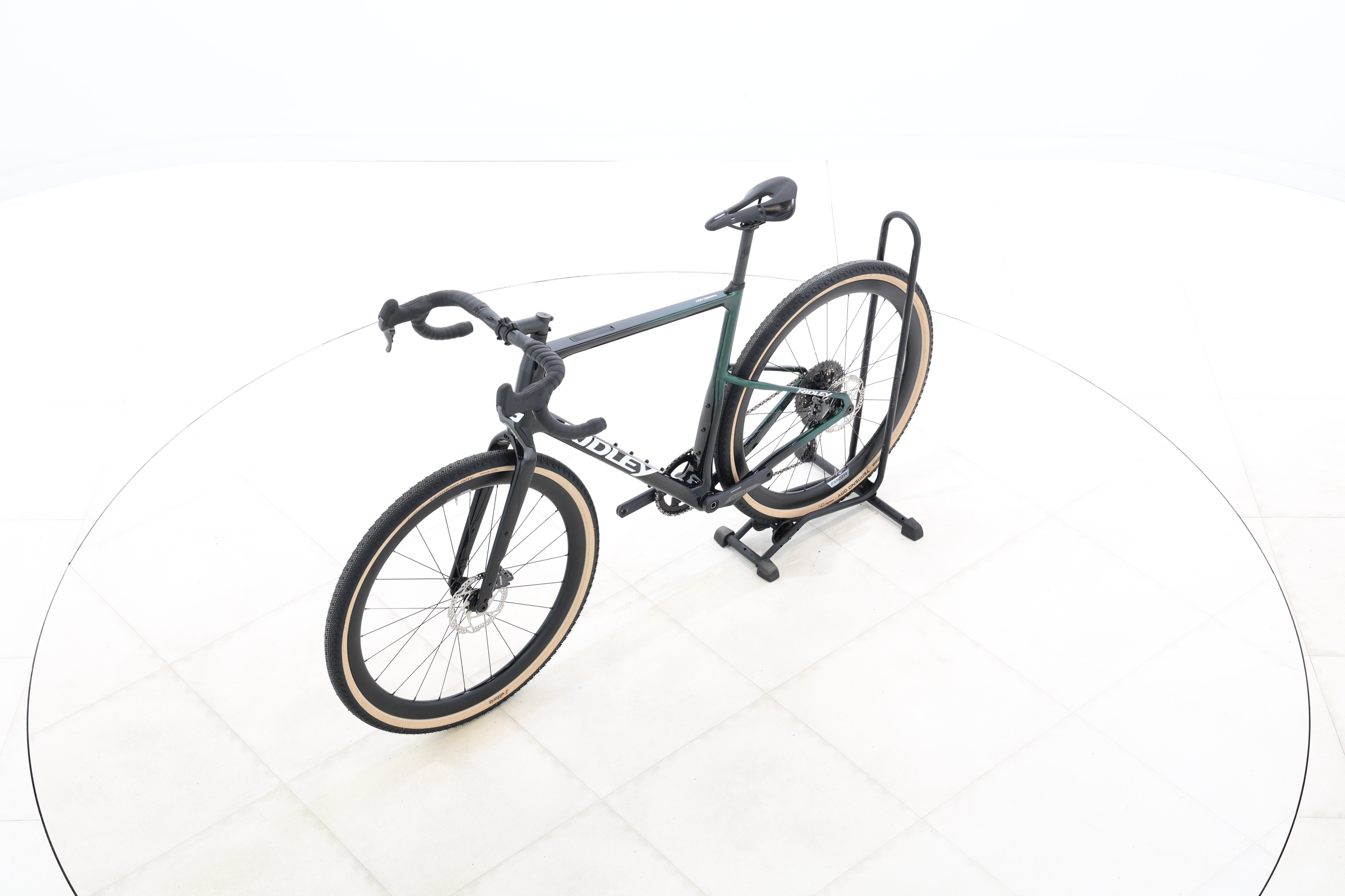 4ec01036-10ab-4b9a-9dd7-ca8dbdd879af